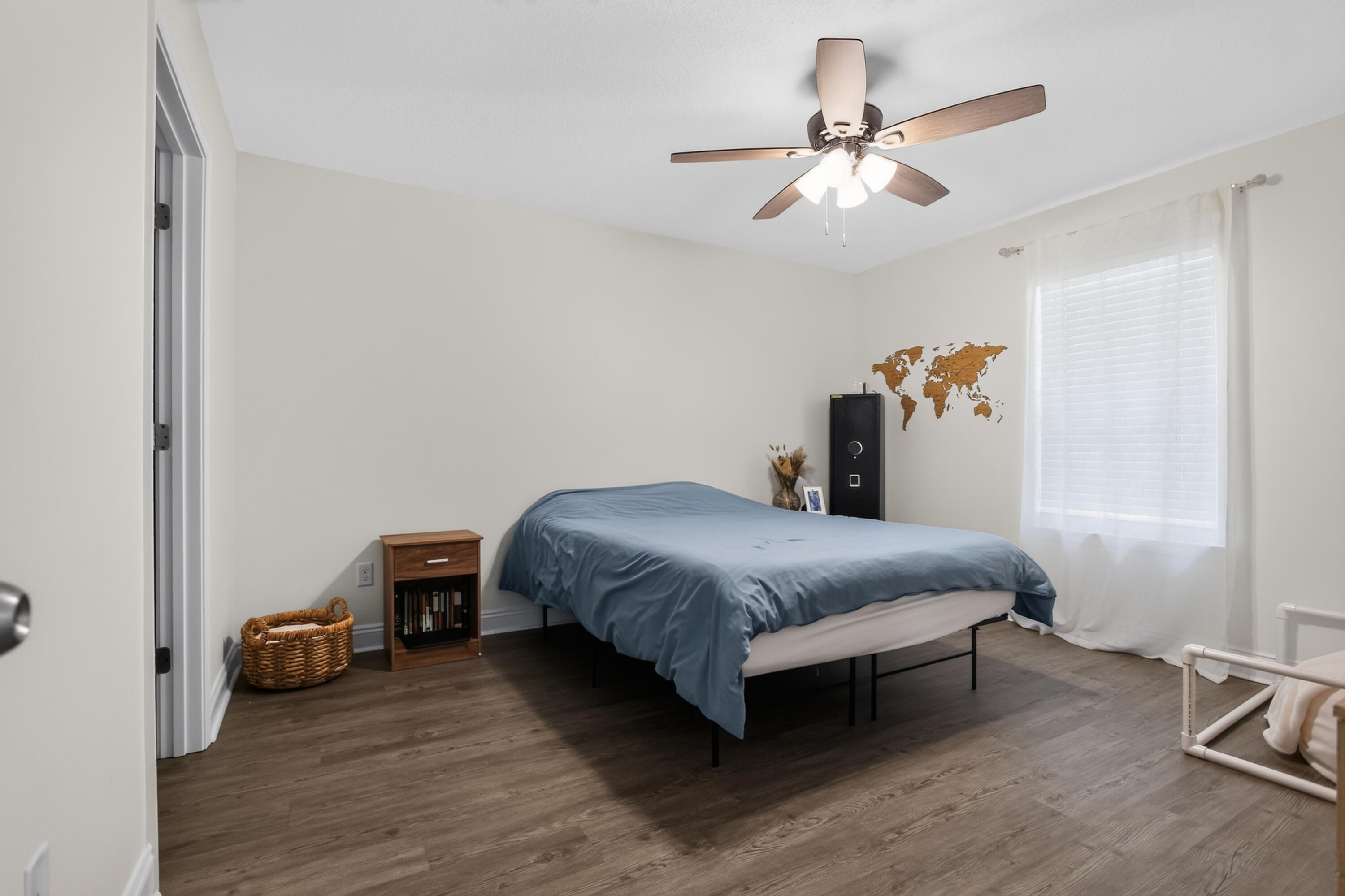 HOLLEY GROVE SOUTH - Residential Lease