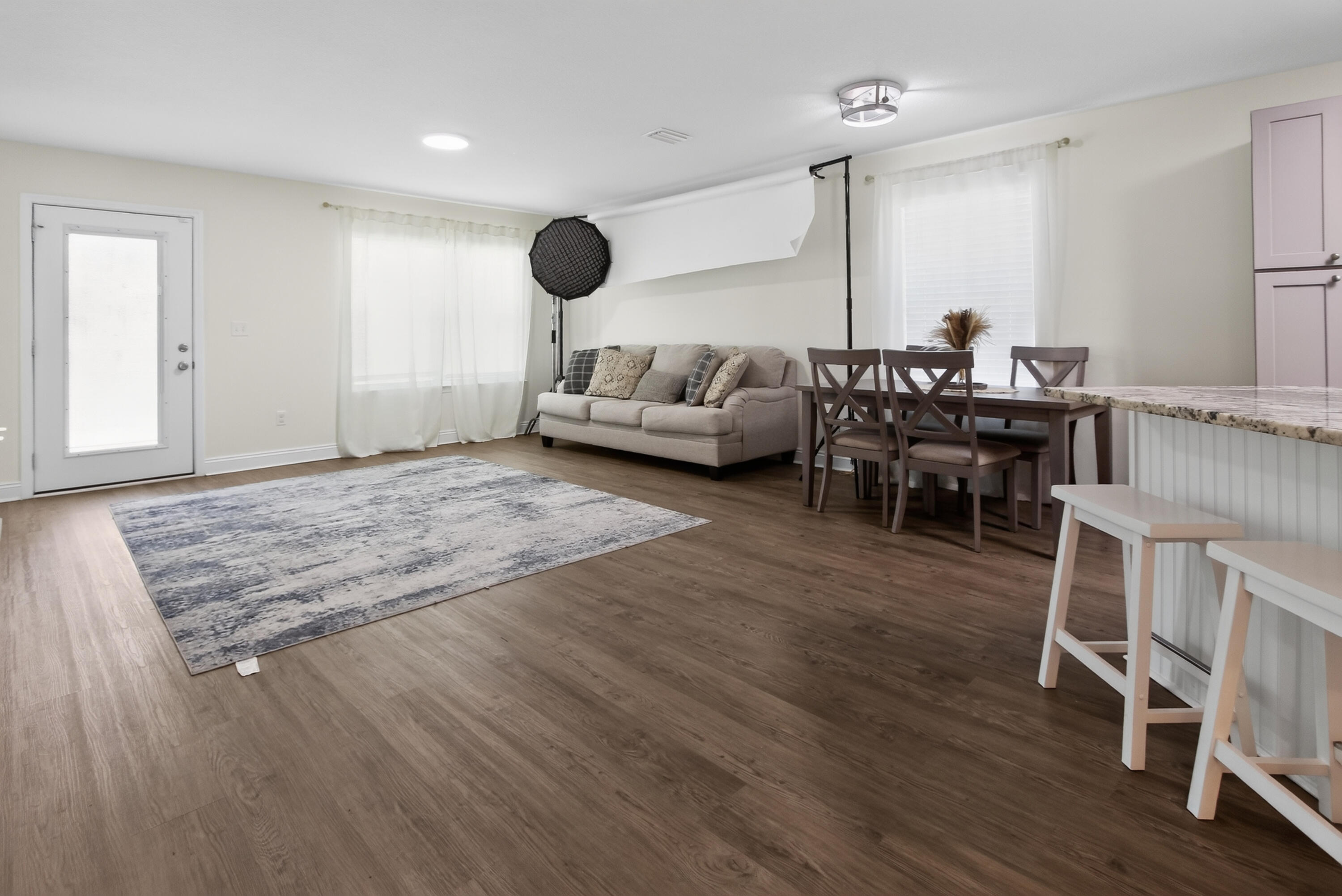 HOLLEY GROVE SOUTH - Residential Lease