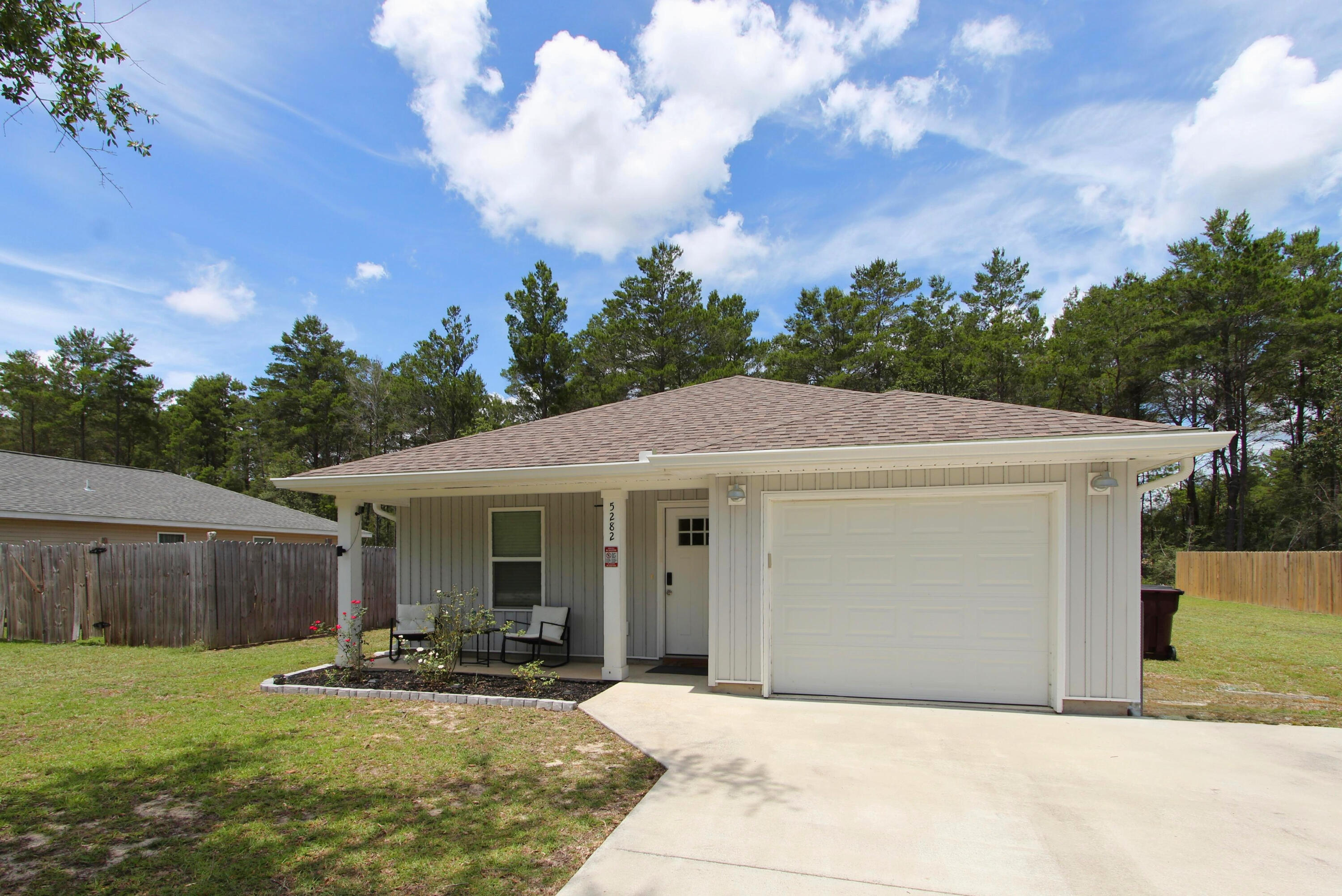 HOLLEY GROVE SOUTH - Residential Lease