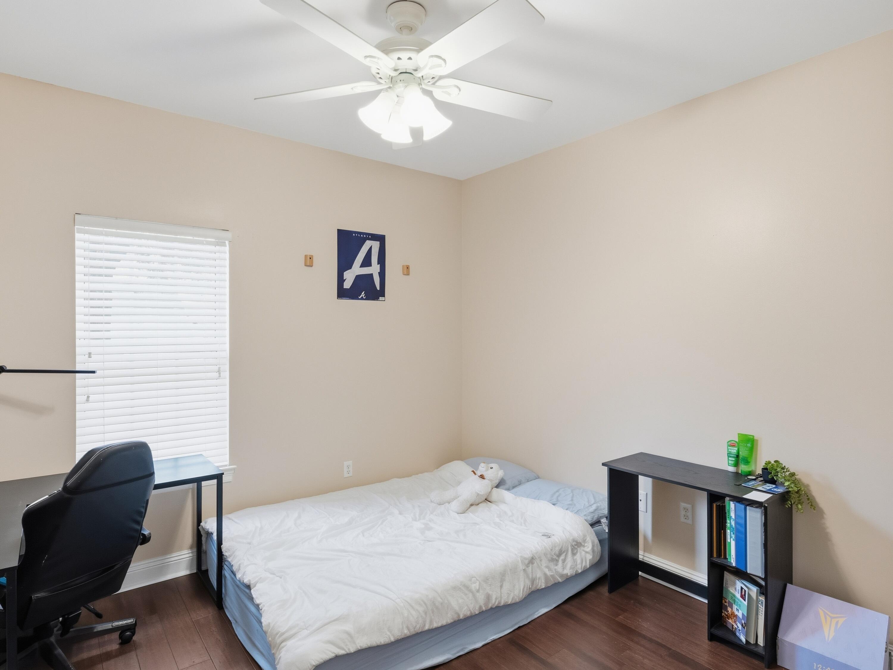 MEDITERRANEAN VILLAGE AT BLUEWATER BAY - Residential Lease