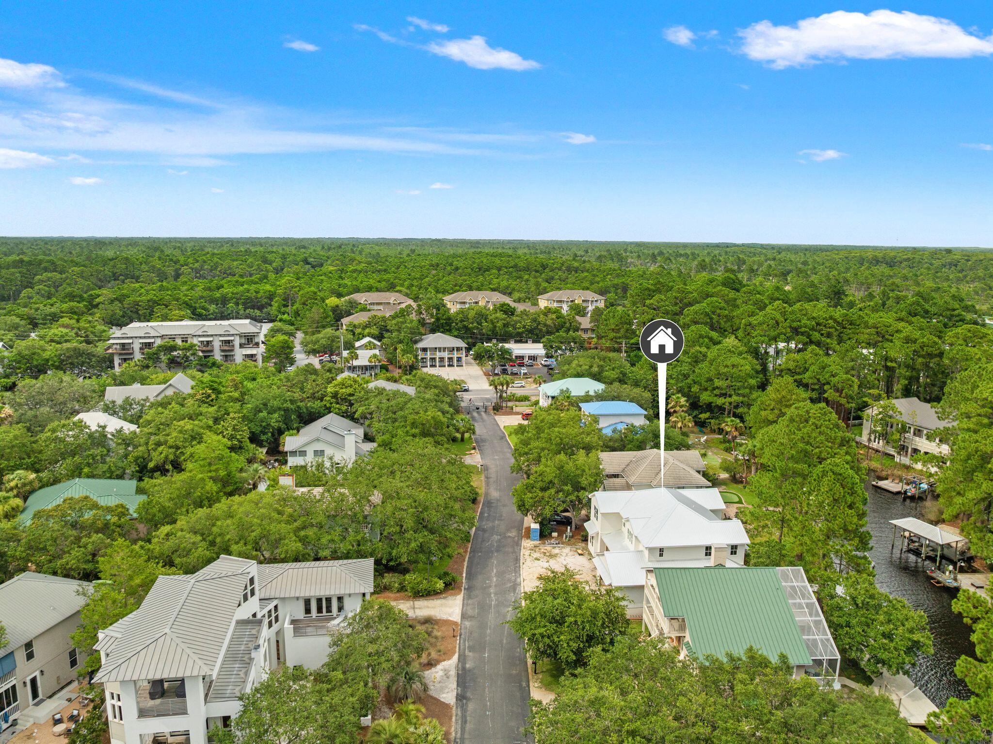 LAKEWOOD POINTE ESTATES - Residential