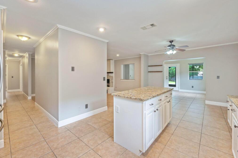 PINEWOOD ESTATES 2 - Residential Lease