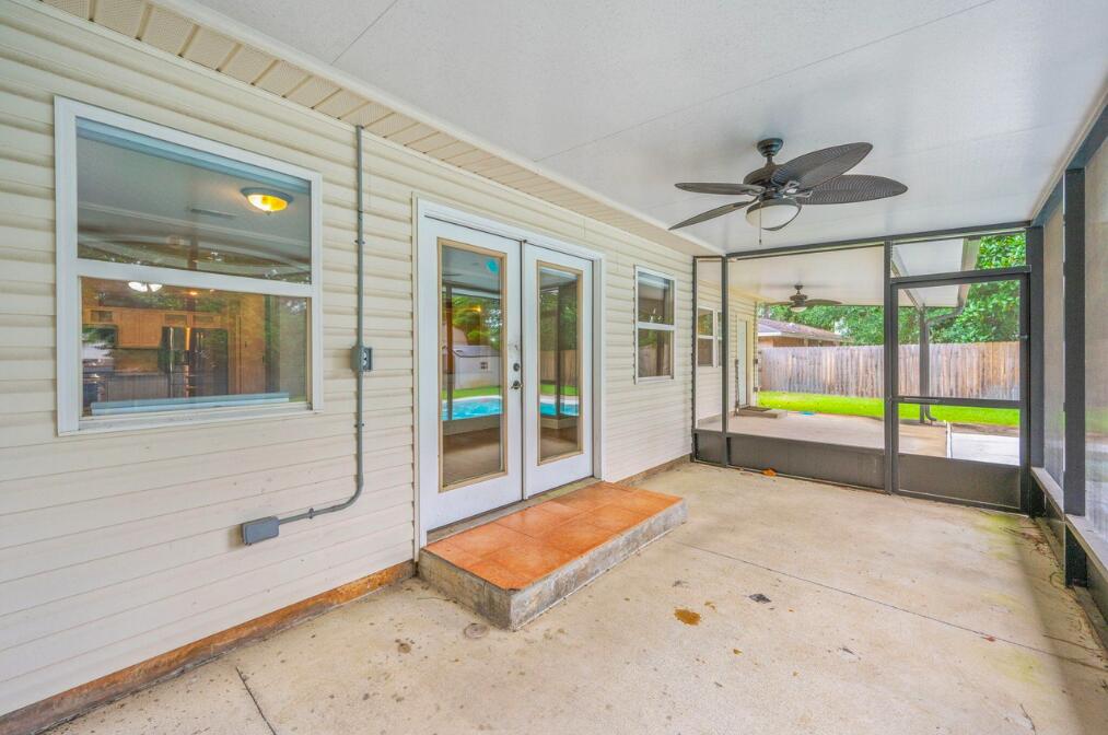 PINEWOOD ESTATES 2 - Residential Lease