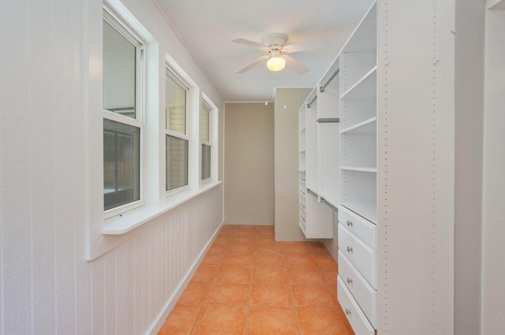 PINEWOOD ESTATES 2 - Residential Lease