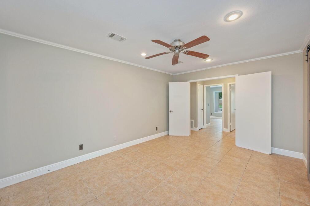 PINEWOOD ESTATES 2 - Residential Lease
