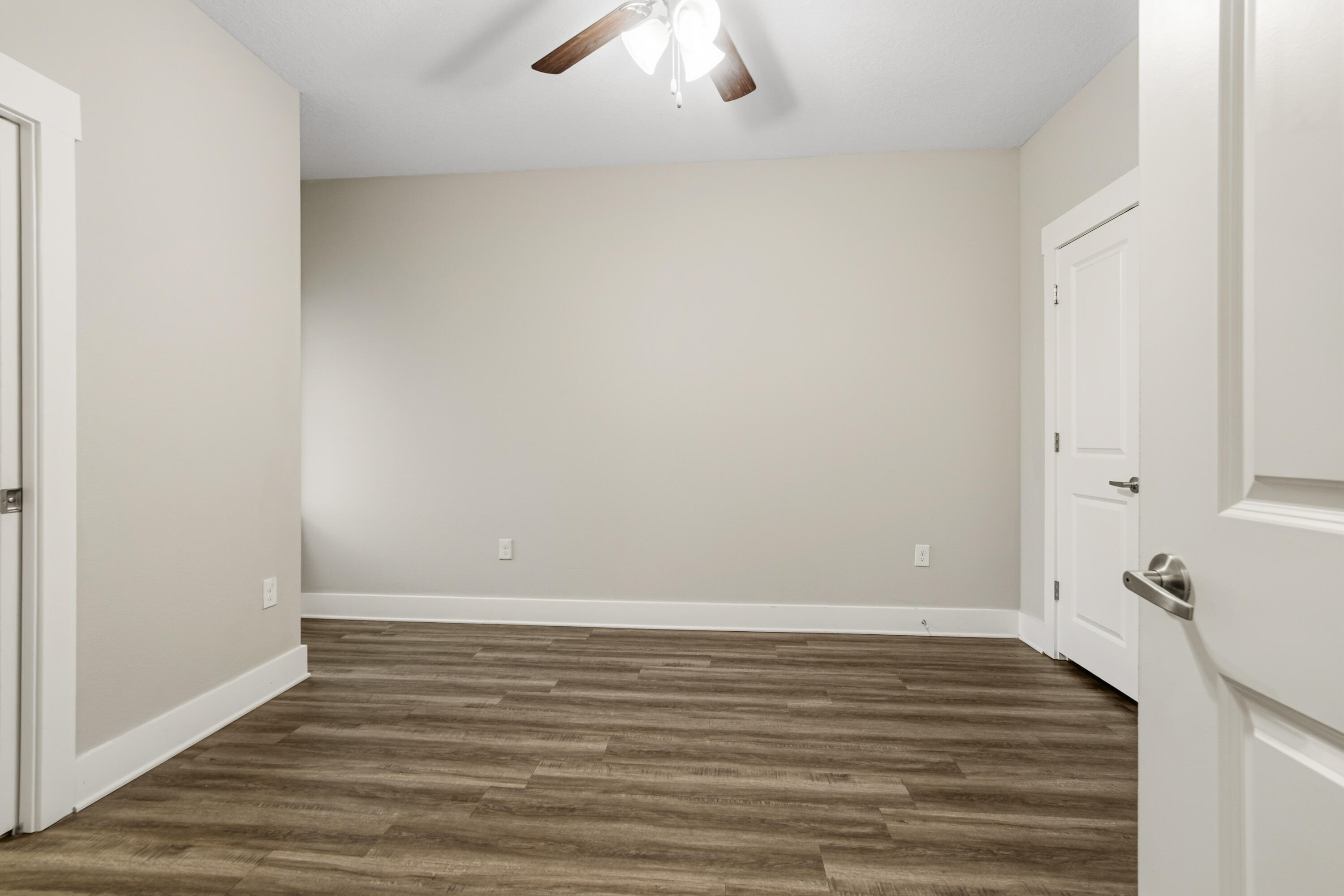 VERANDAS AT FREEPORT - Residential
