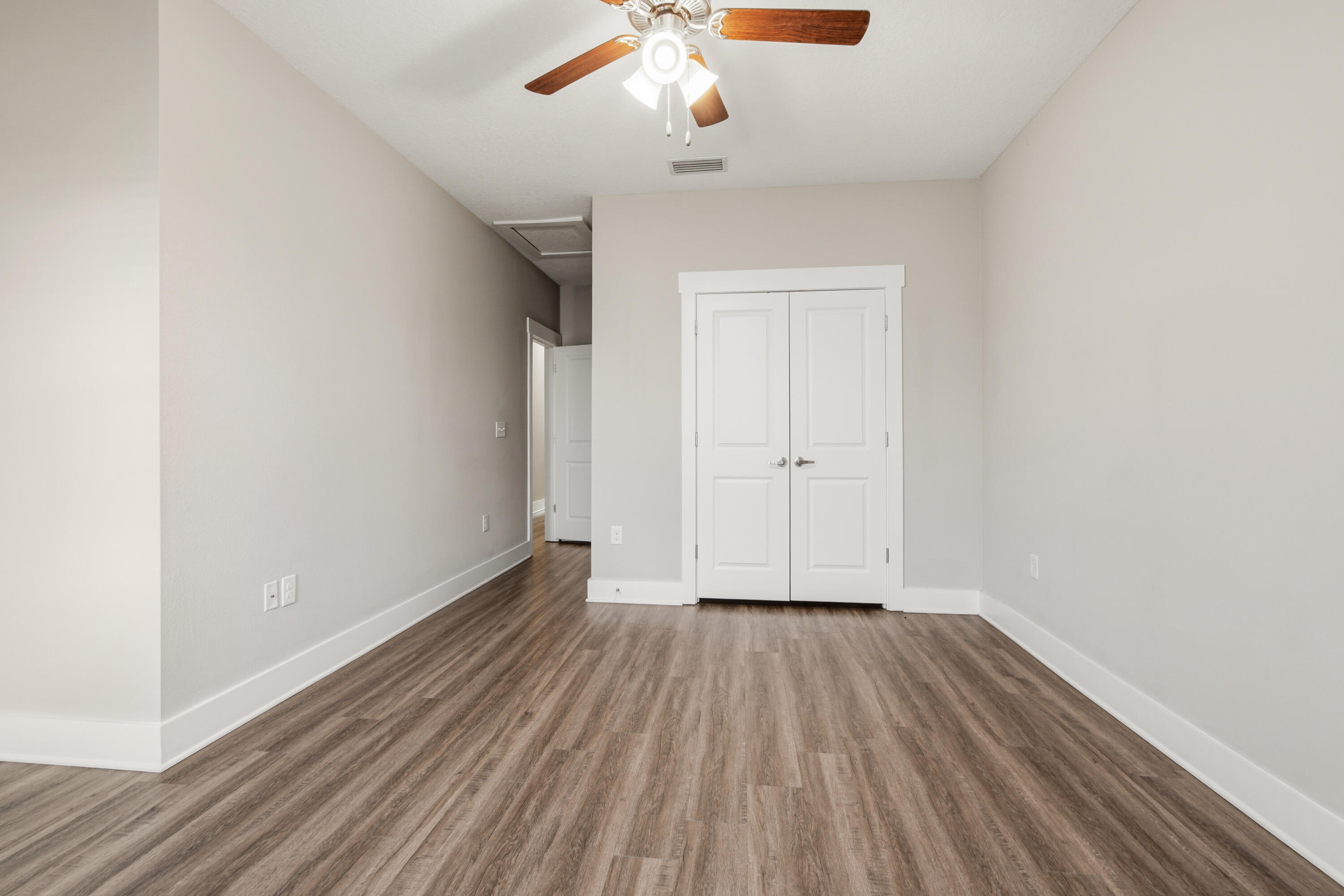 VERANDAS AT FREEPORT - Residential