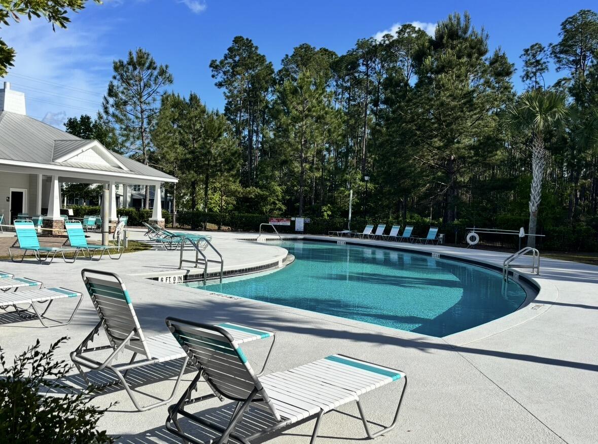 VERANDAS AT FREEPORT - Residential