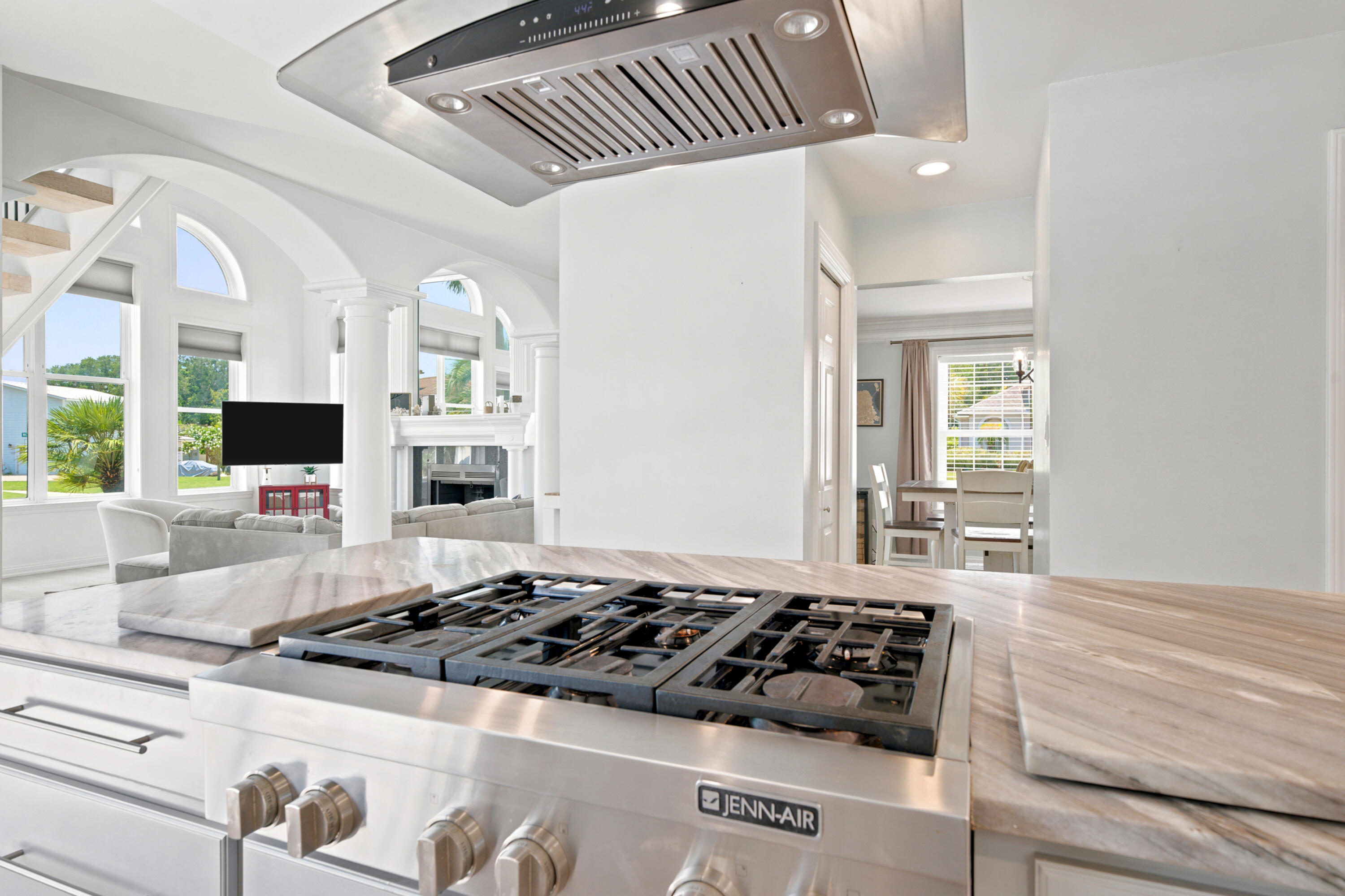 RIVIERA BEACH - Residential