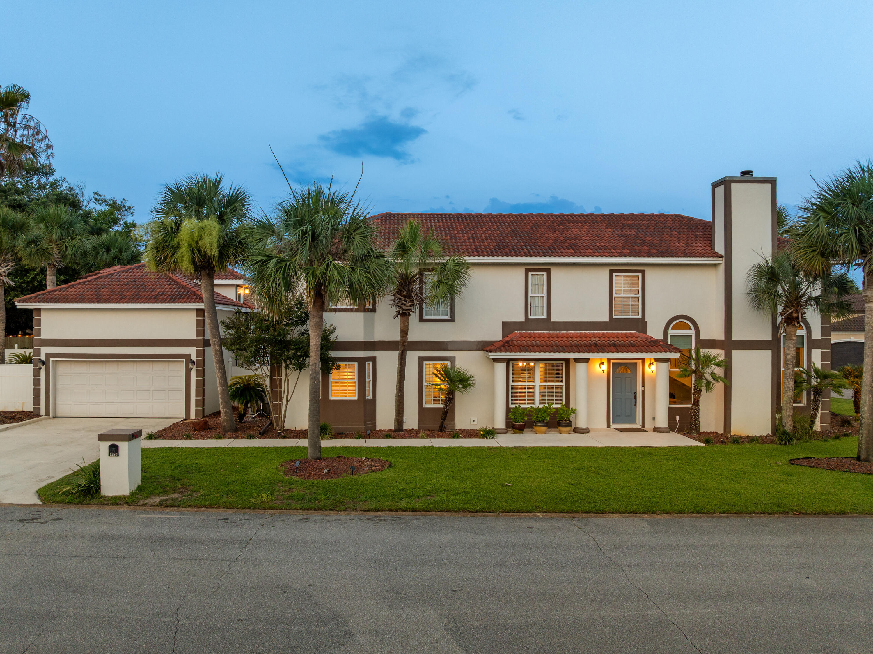 RIVIERA BEACH - Residential