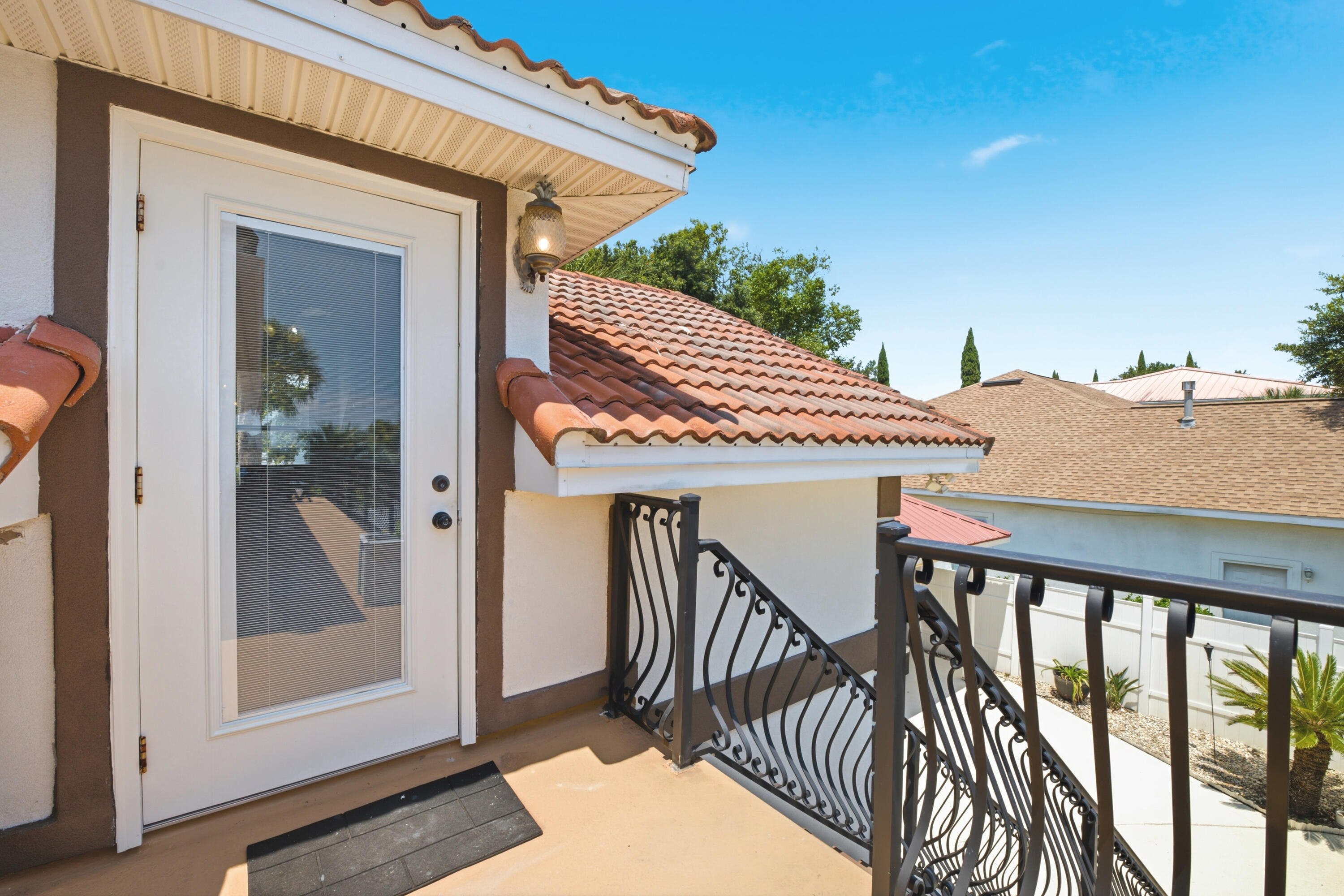RIVIERA BEACH - Residential