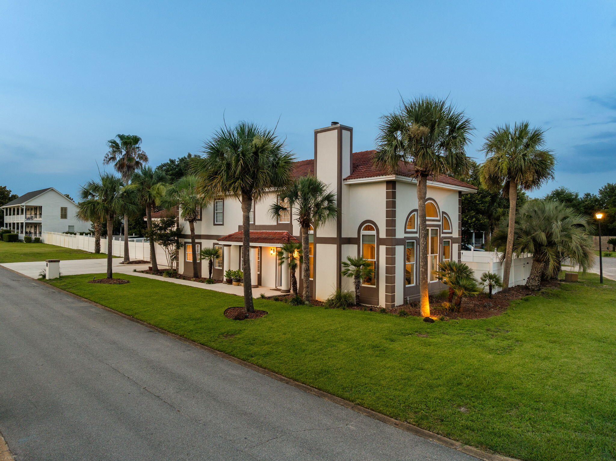 RIVIERA BEACH - Residential