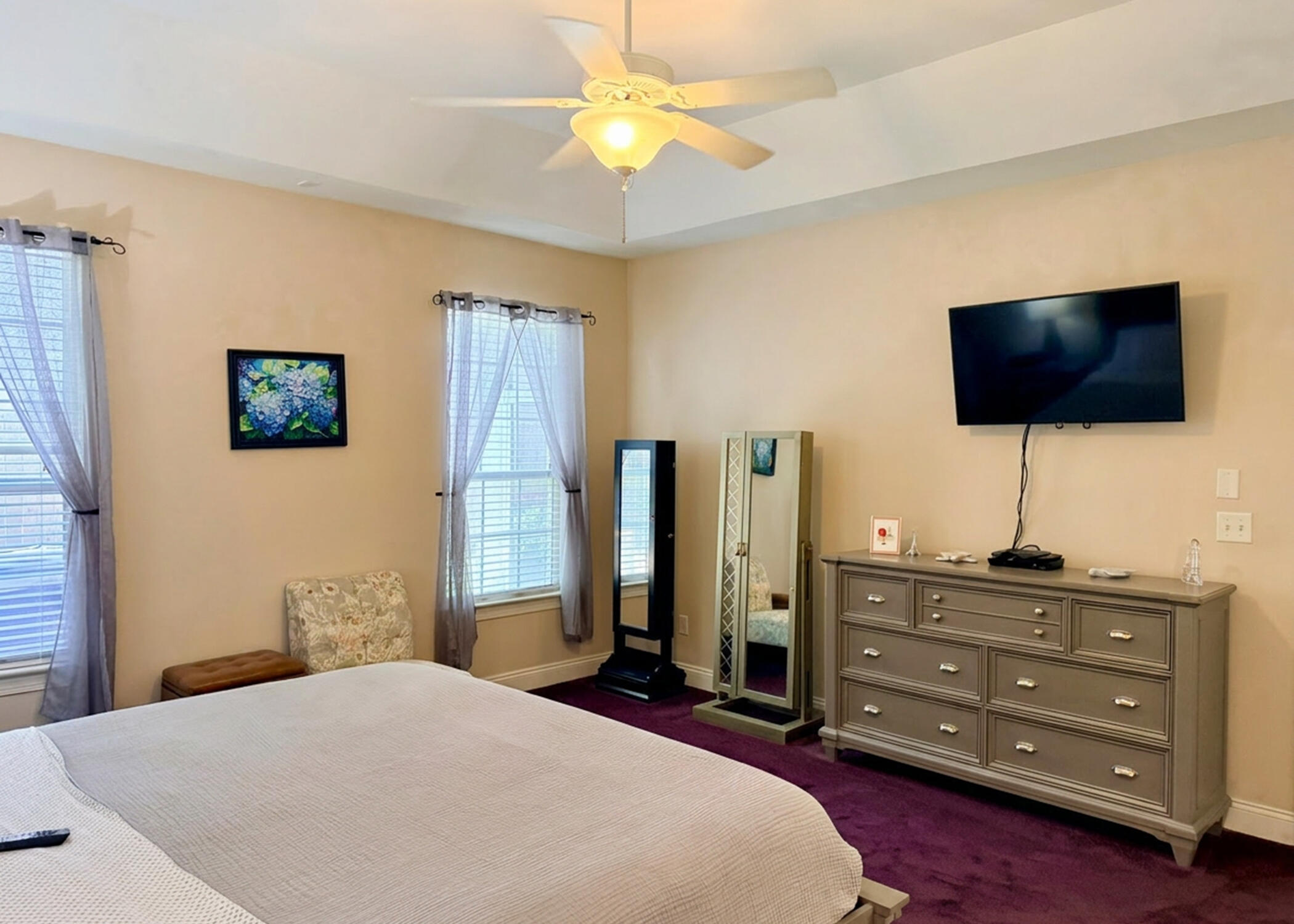 DIAMOND LAKES - Residential
