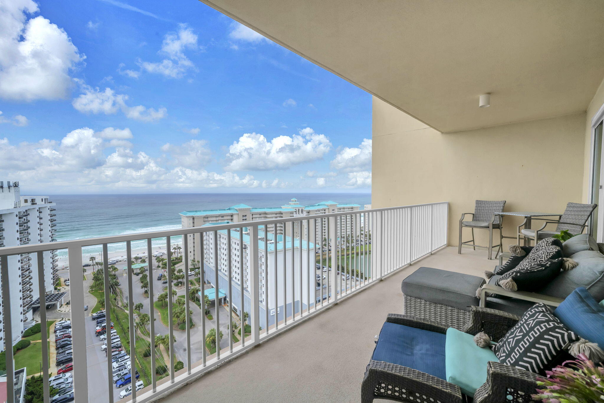 ARIEL DUNES - Residential