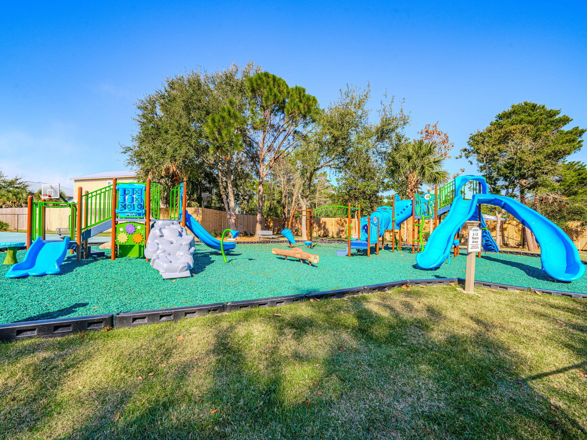 ARIEL DUNES - Residential