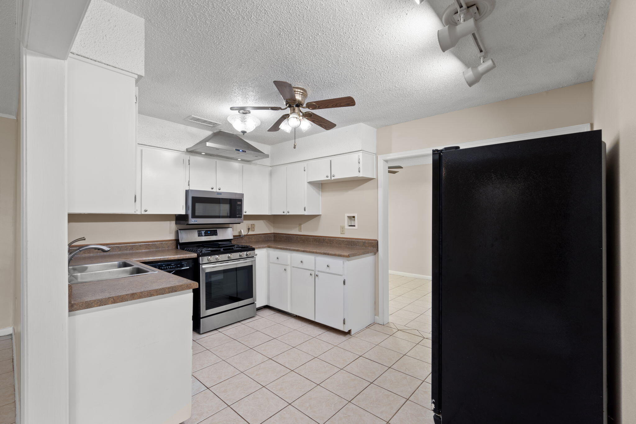 TANGLEWOOD SD - Residential