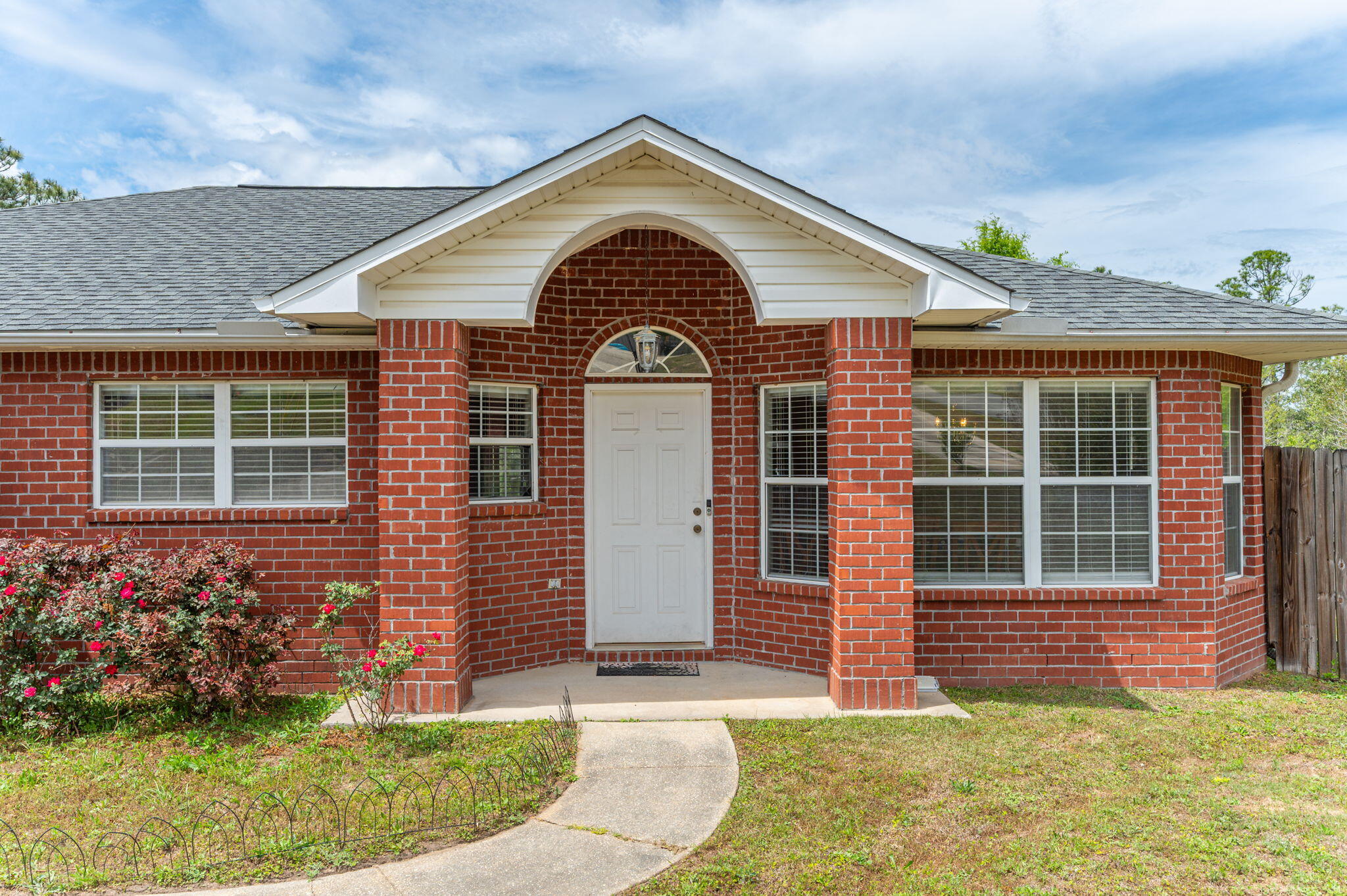 WESTVIEW EST PH IV LOT 15 - Residential