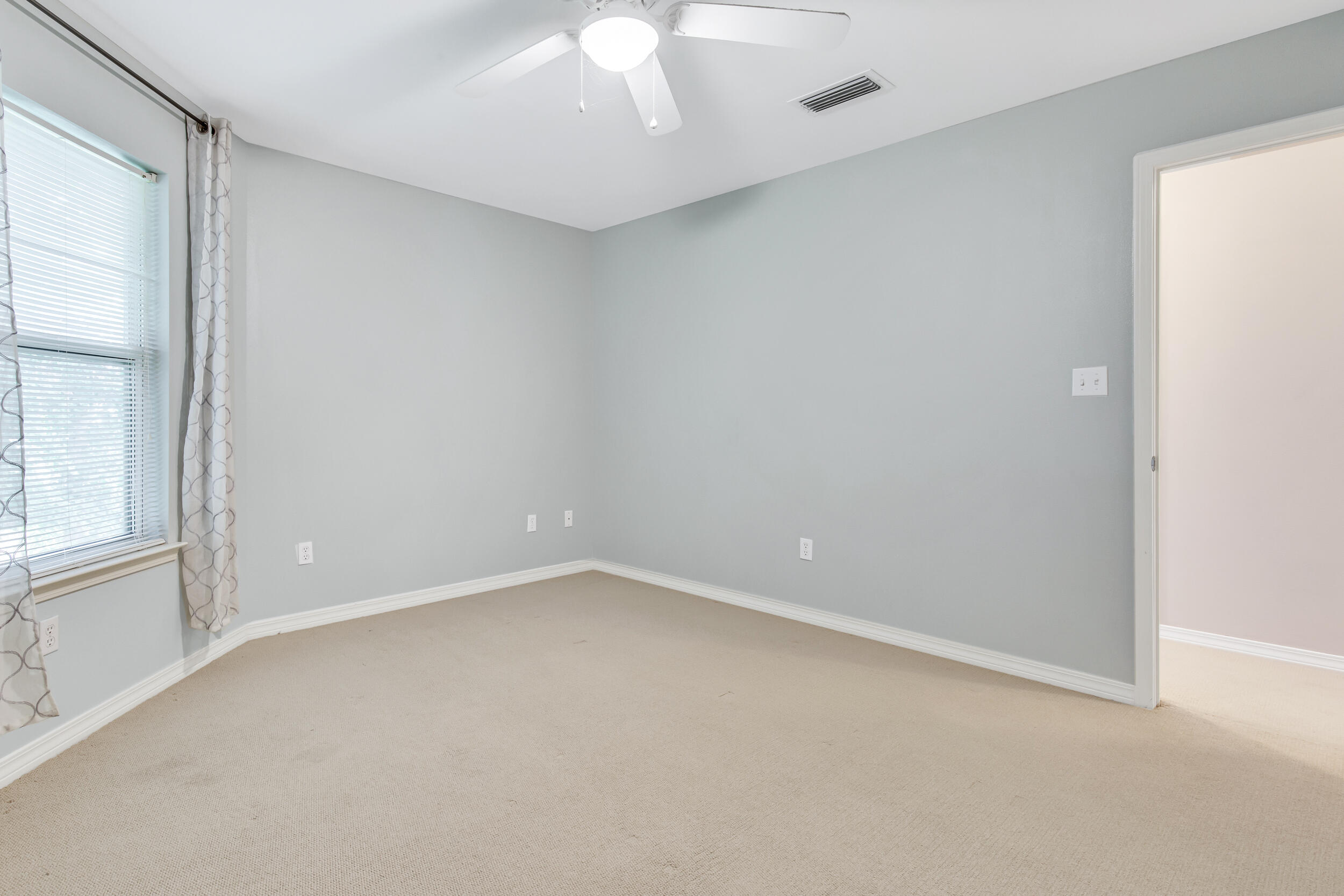 EMERALD BAY PH 1A - Residential