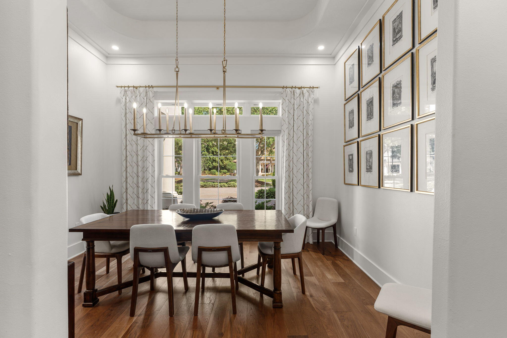 ISLAND GREEN - Residential