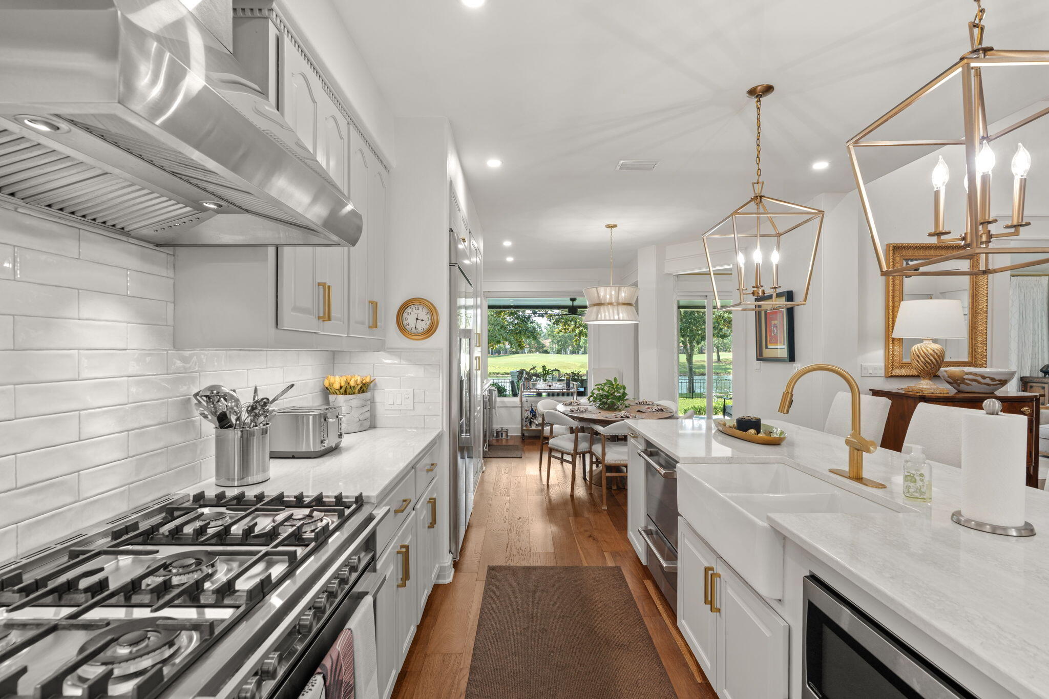 ISLAND GREEN - Residential