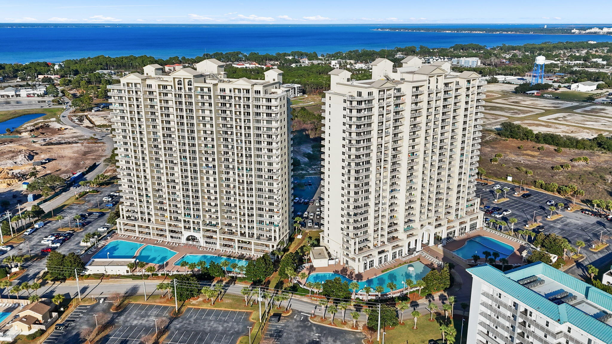 ARIEL DUNES - Residential