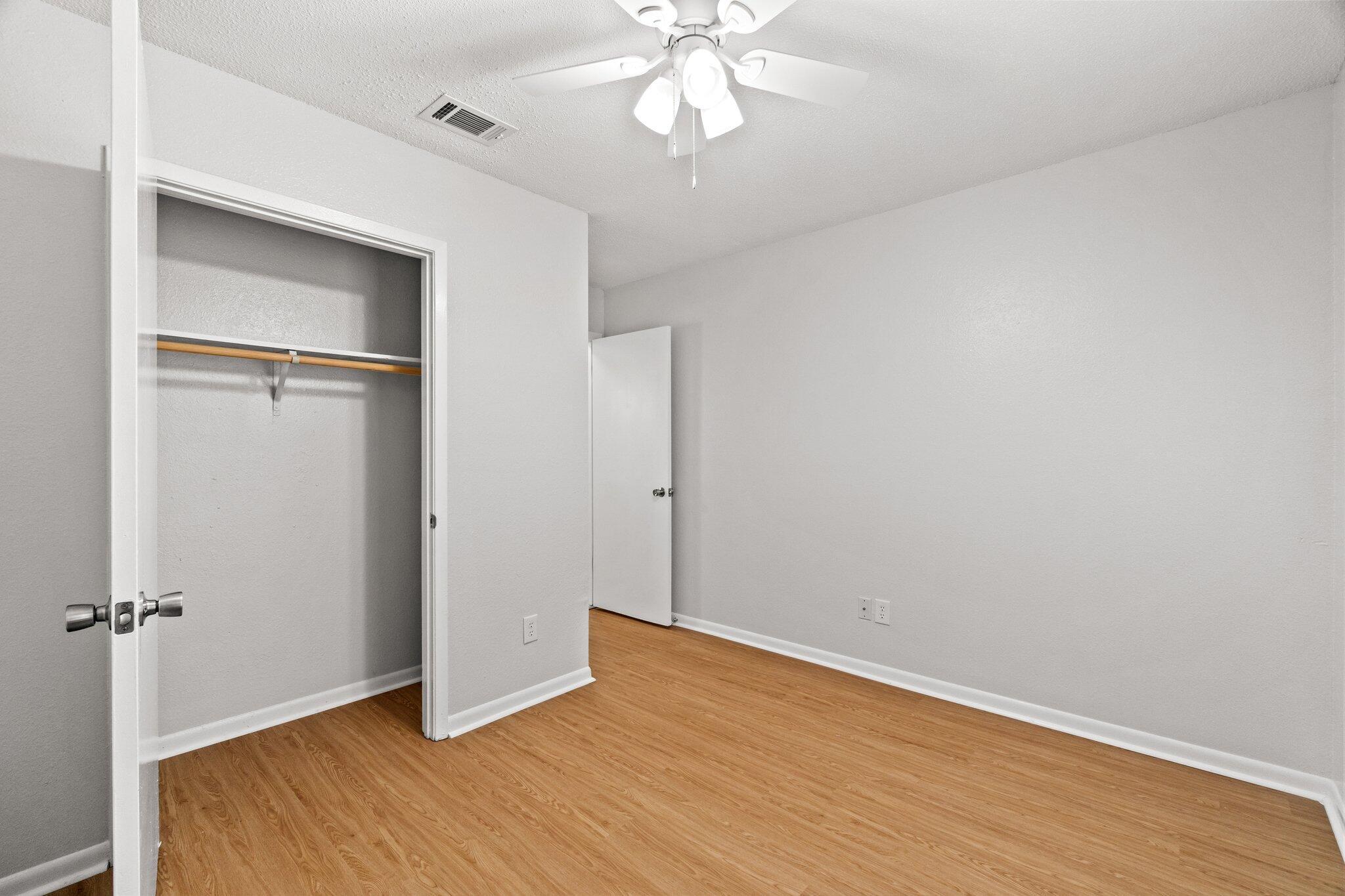 North Shore Apartments - Residential