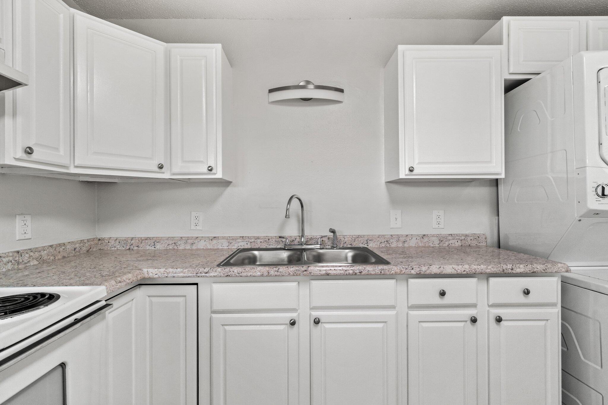 North Shore Apartments - Residential