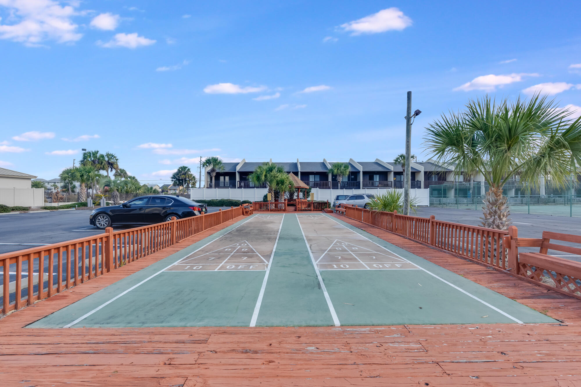 Mariner West Condiminium - Residential