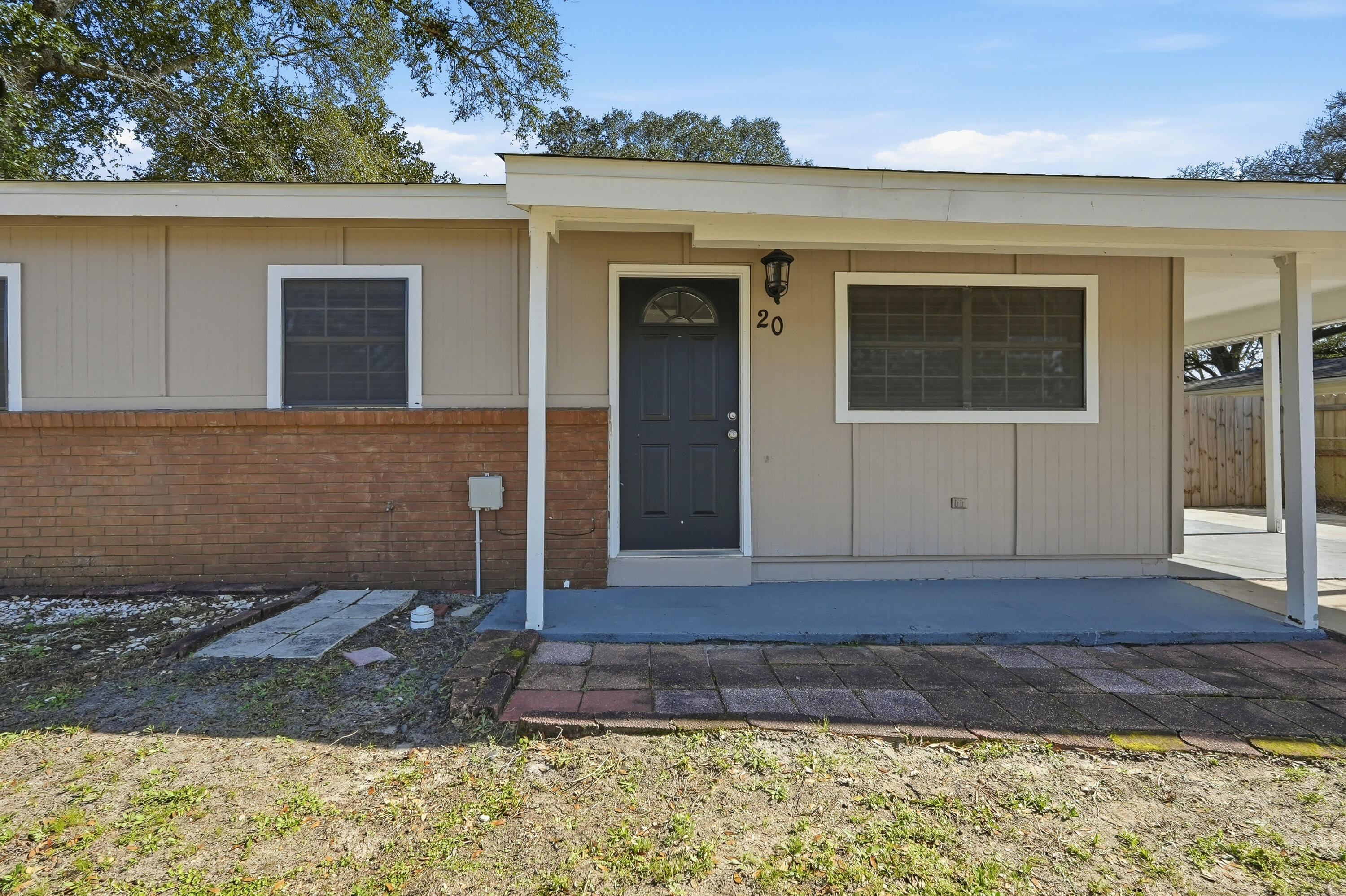 SPRINGDALE - Residential Lease