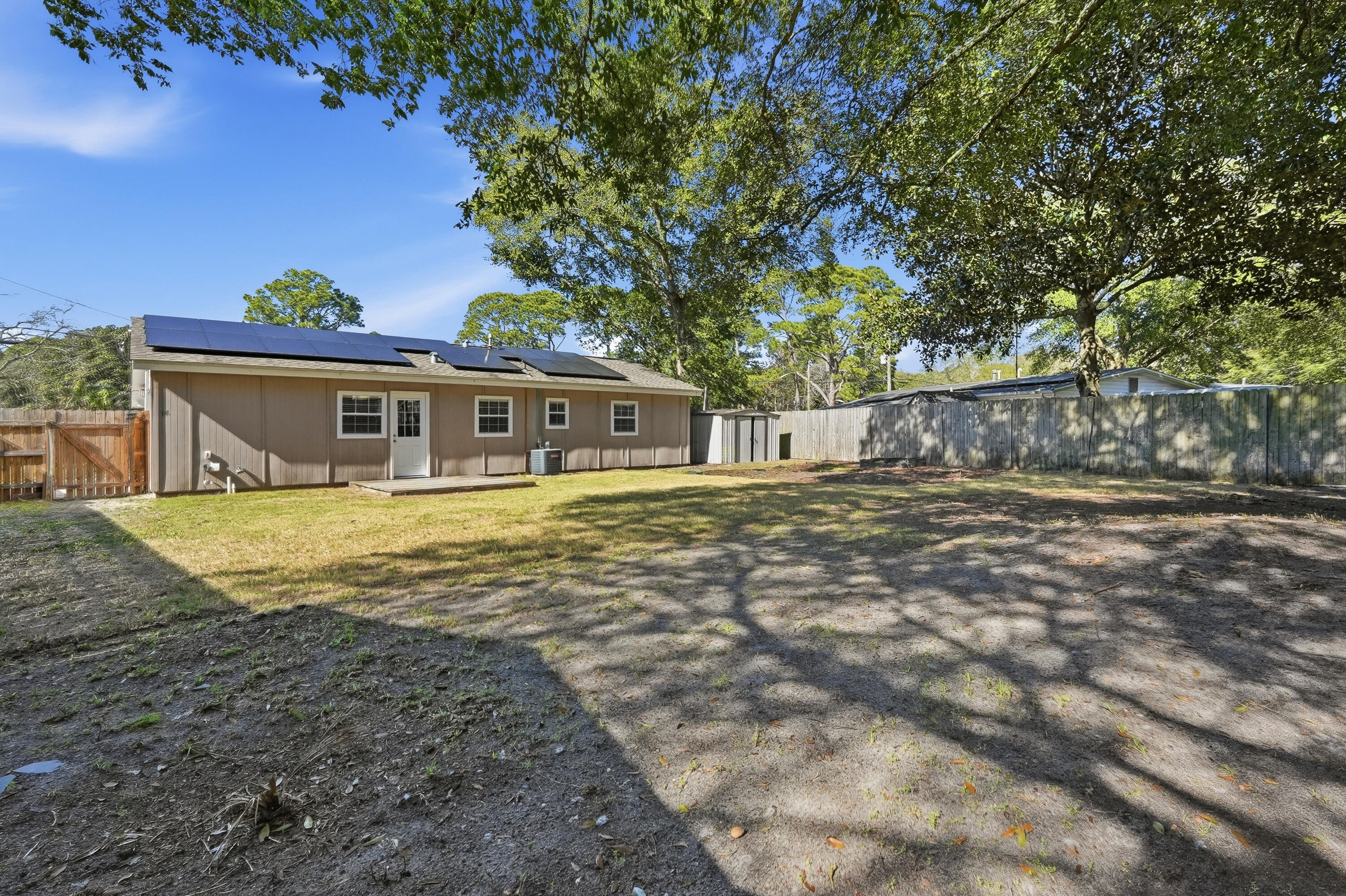 SPRINGDALE - Residential Lease