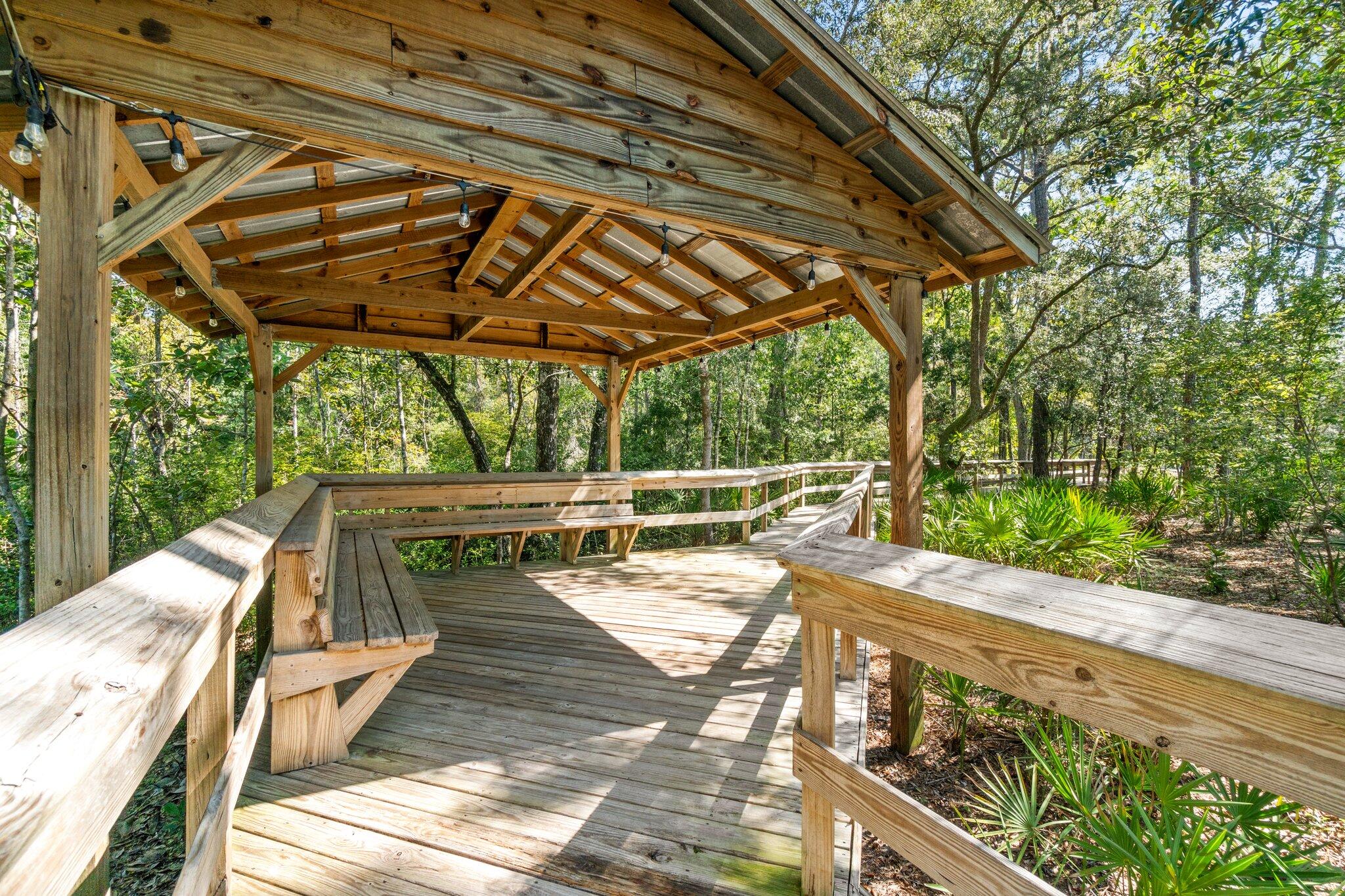 HAMMOCK BAY - BIRD SONG - Residential