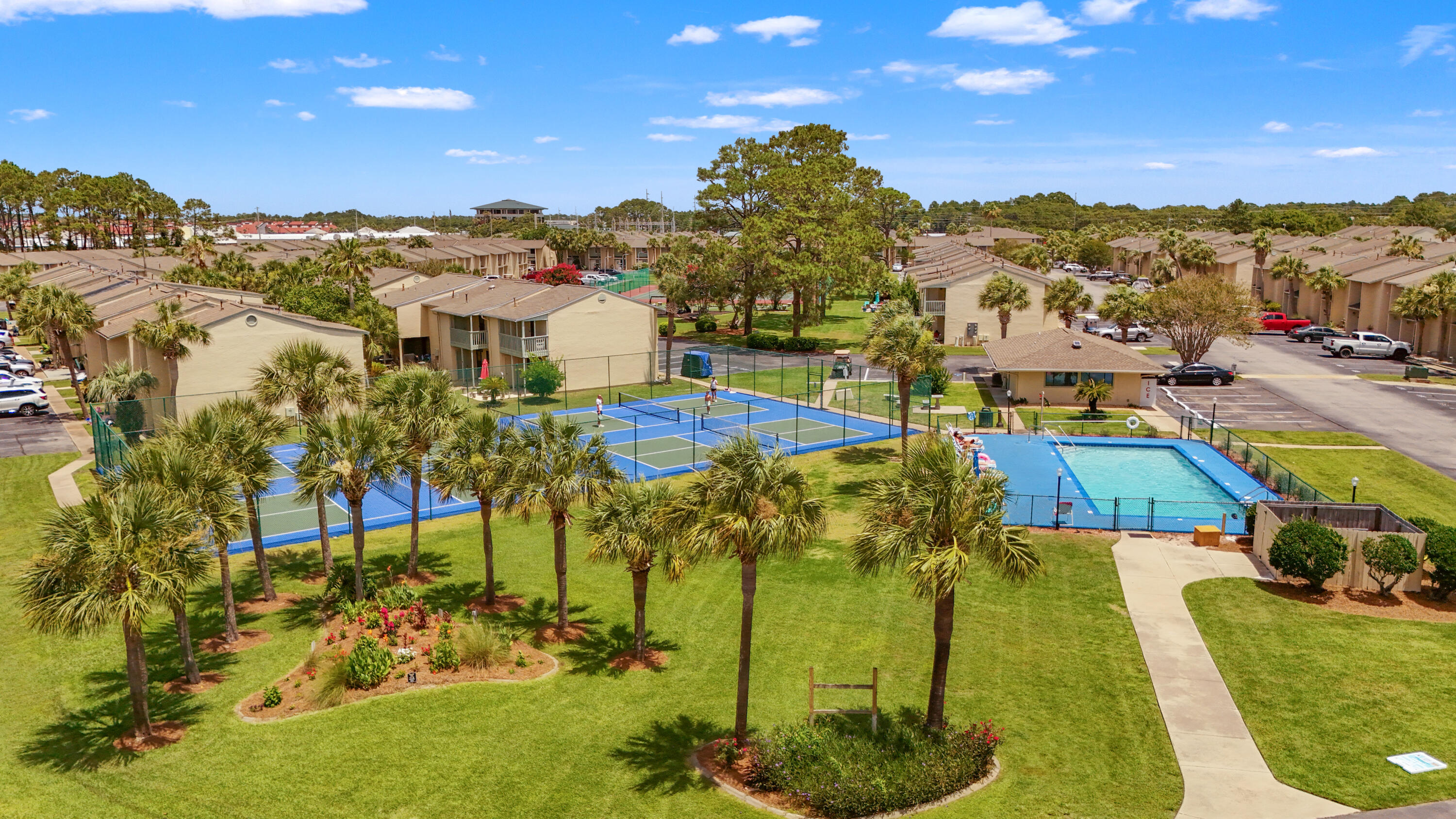 GULF HIGHLAND BEACH RESORT - Residential