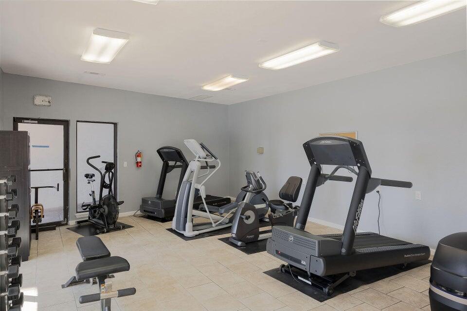 MAINSAIL CONDO PH 4 - Residential