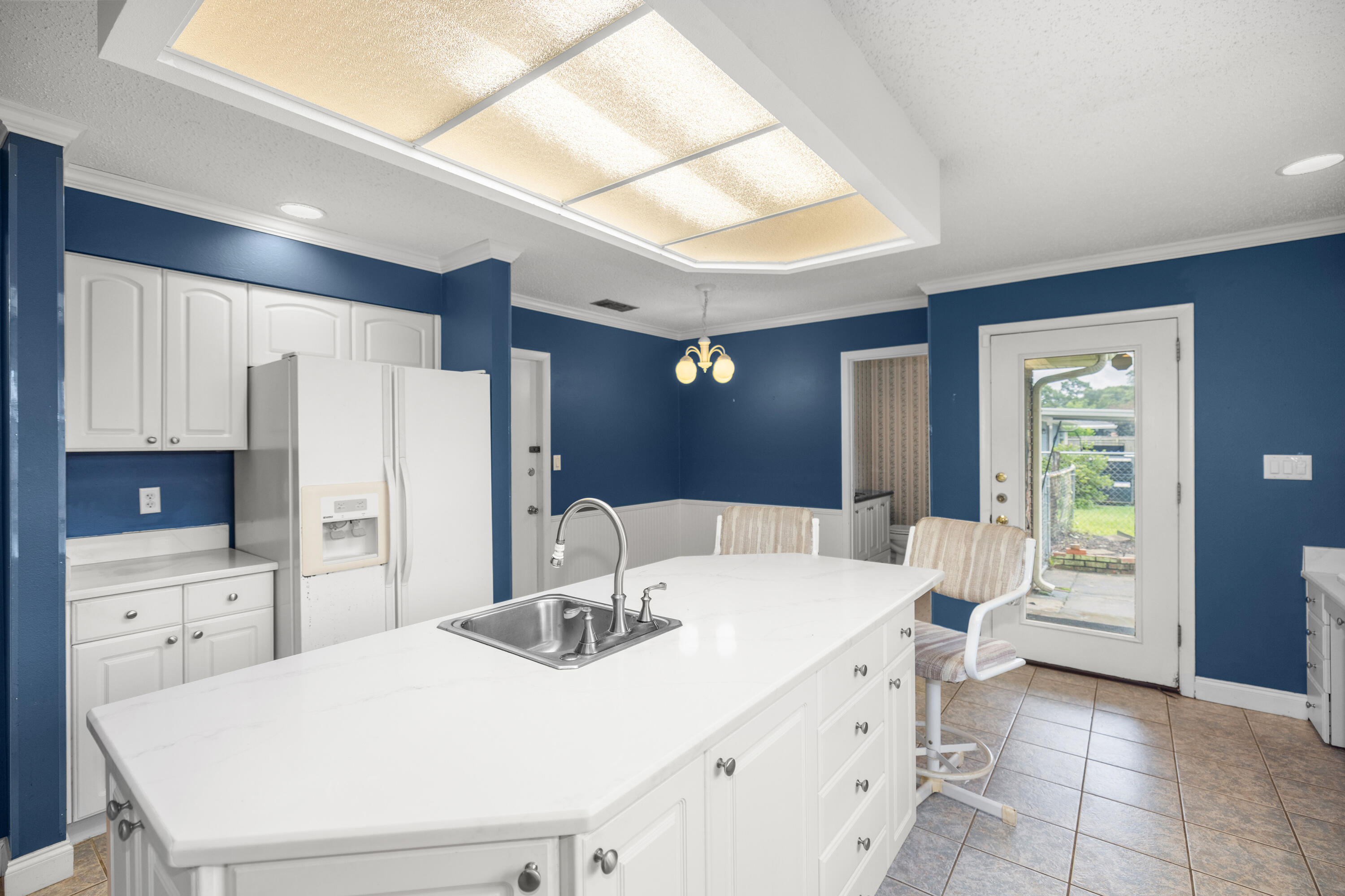 LAKE LORRAINE ESTATES 3 - Residential