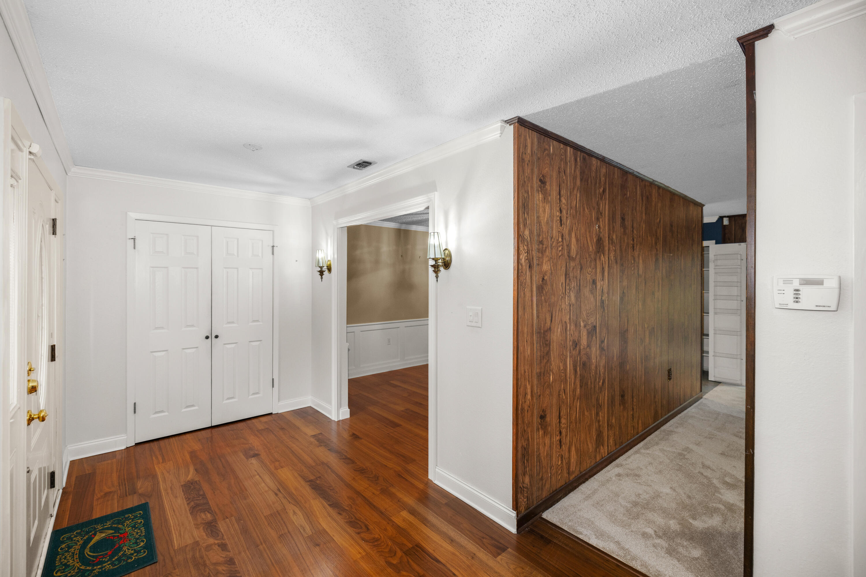 LAKE LORRAINE ESTATES 3 - Residential