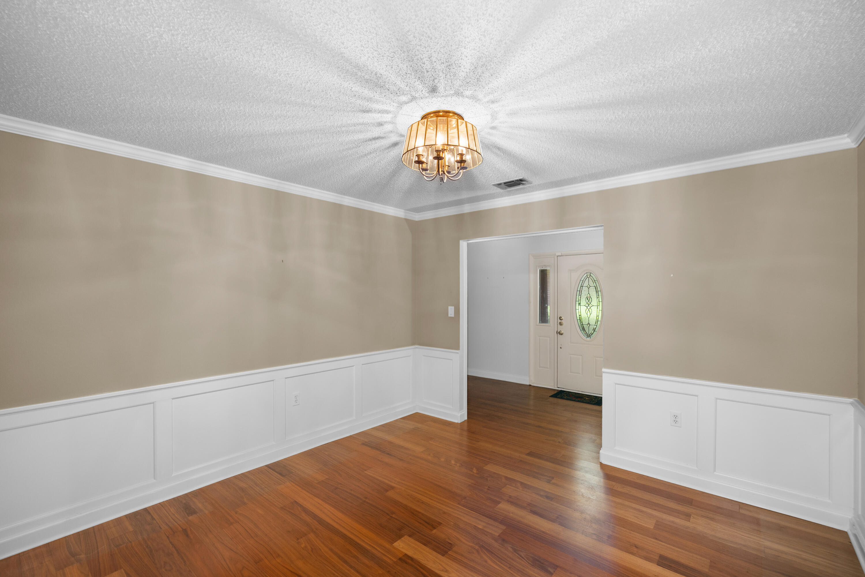 LAKE LORRAINE ESTATES 3 - Residential