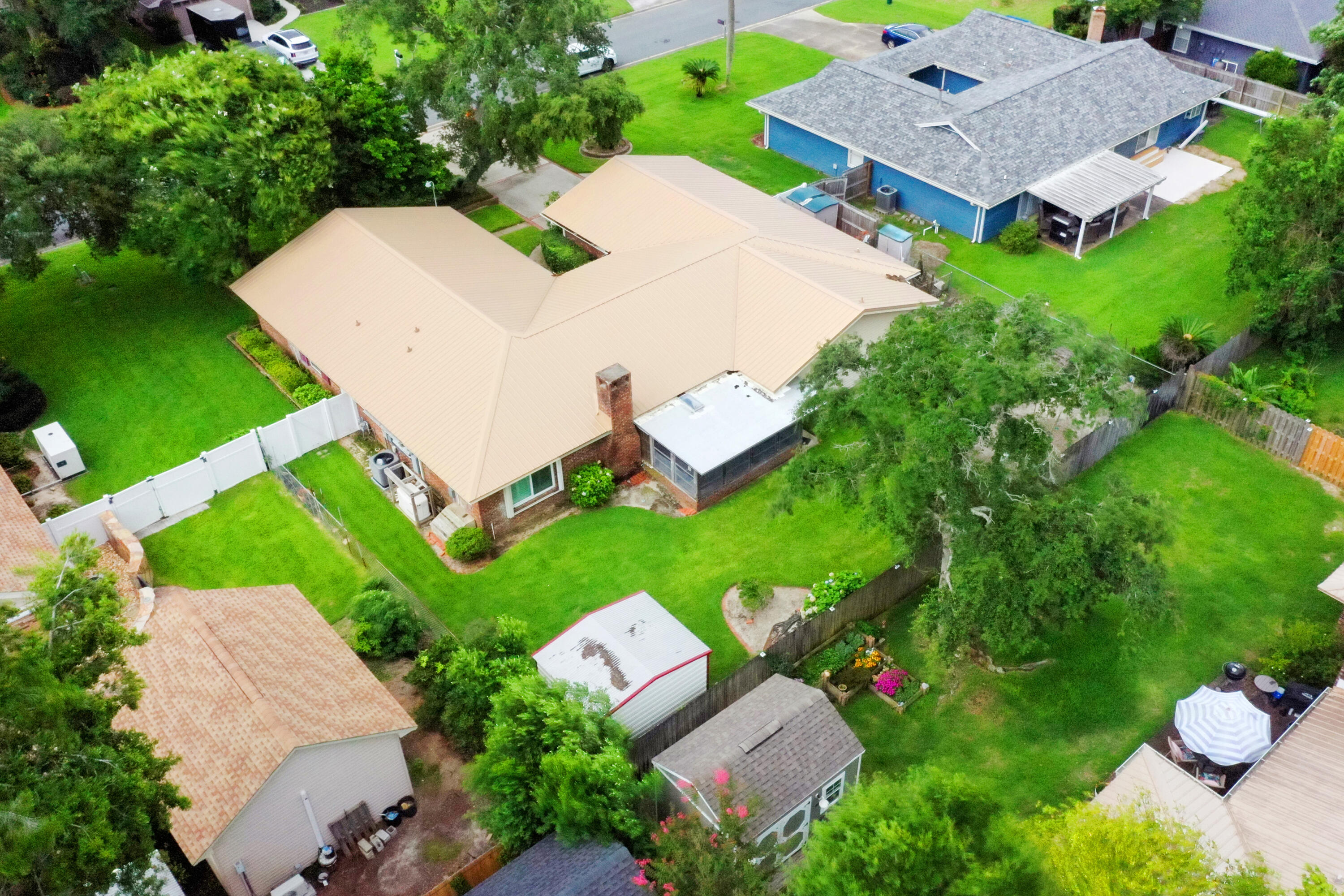 LAKE LORRAINE ESTATES 3 - Residential