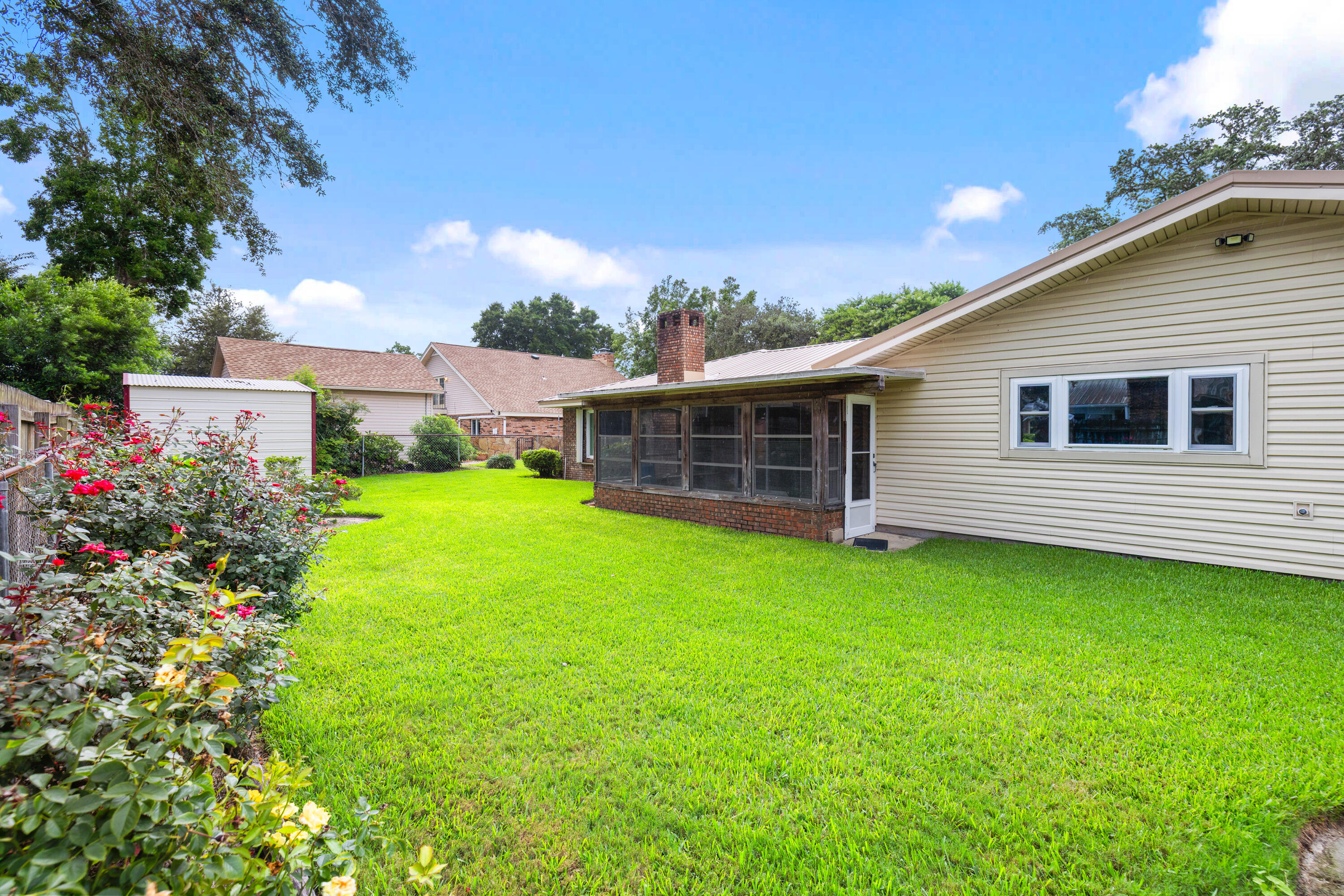 LAKE LORRAINE ESTATES 3 - Residential