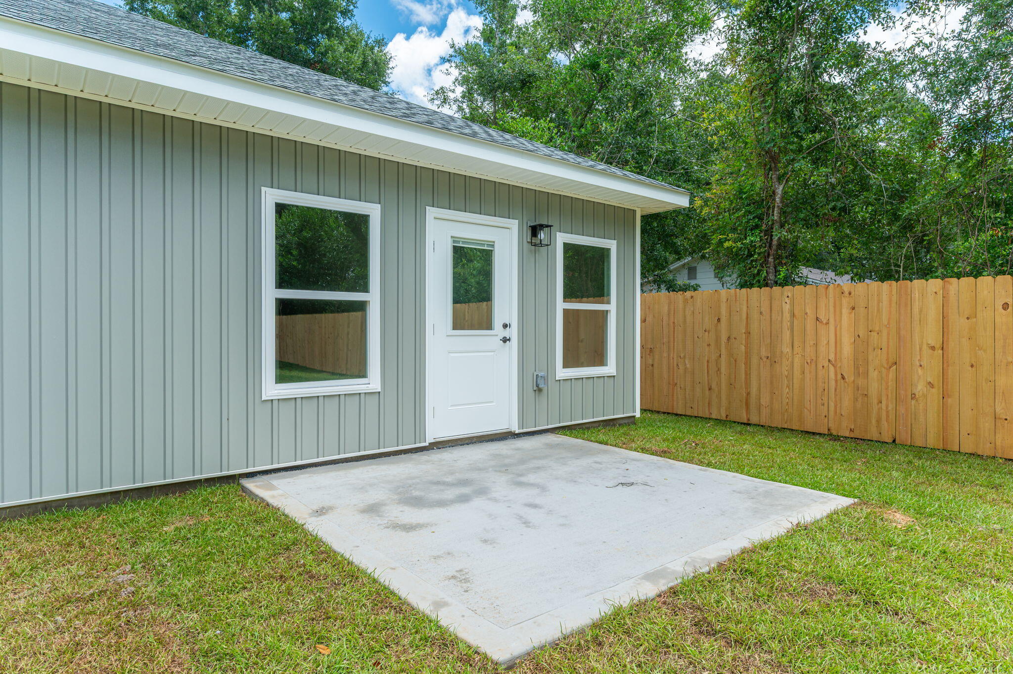 MORRIS ADD CRESTVIEW LOTS 3 & 4 BLK 14 - Residential