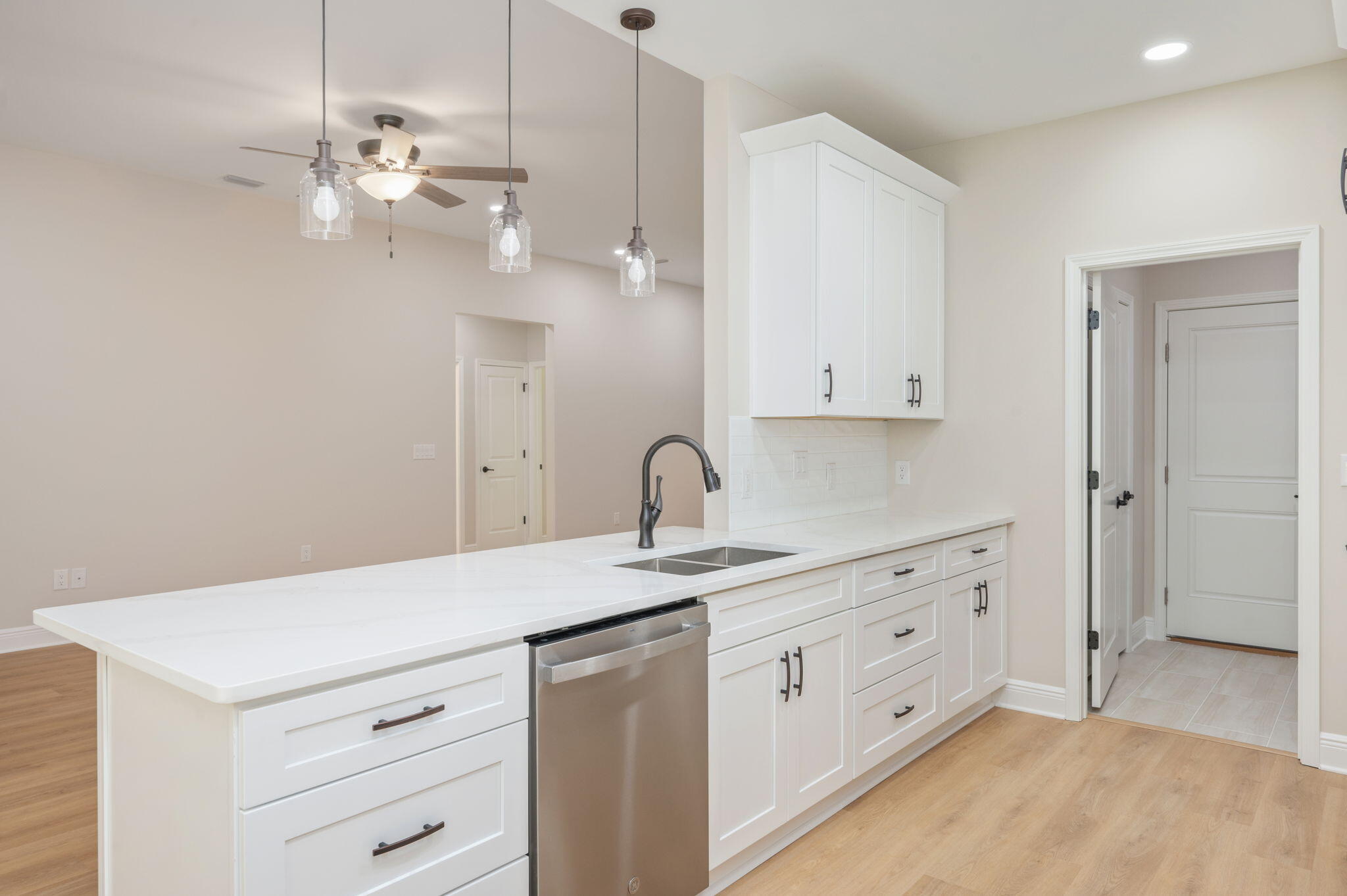 MORRIS ADD CRESTVIEW LOTS 3 & 4 BLK 14 - Residential