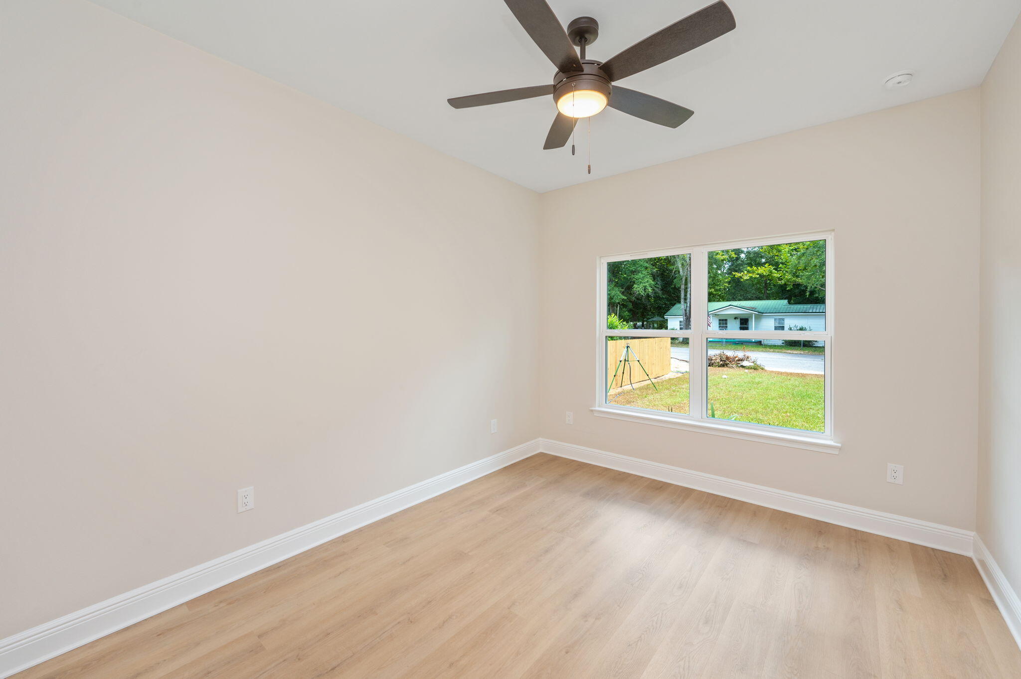 MORRIS ADD CRESTVIEW LOTS 3 & 4 BLK 14 - Residential