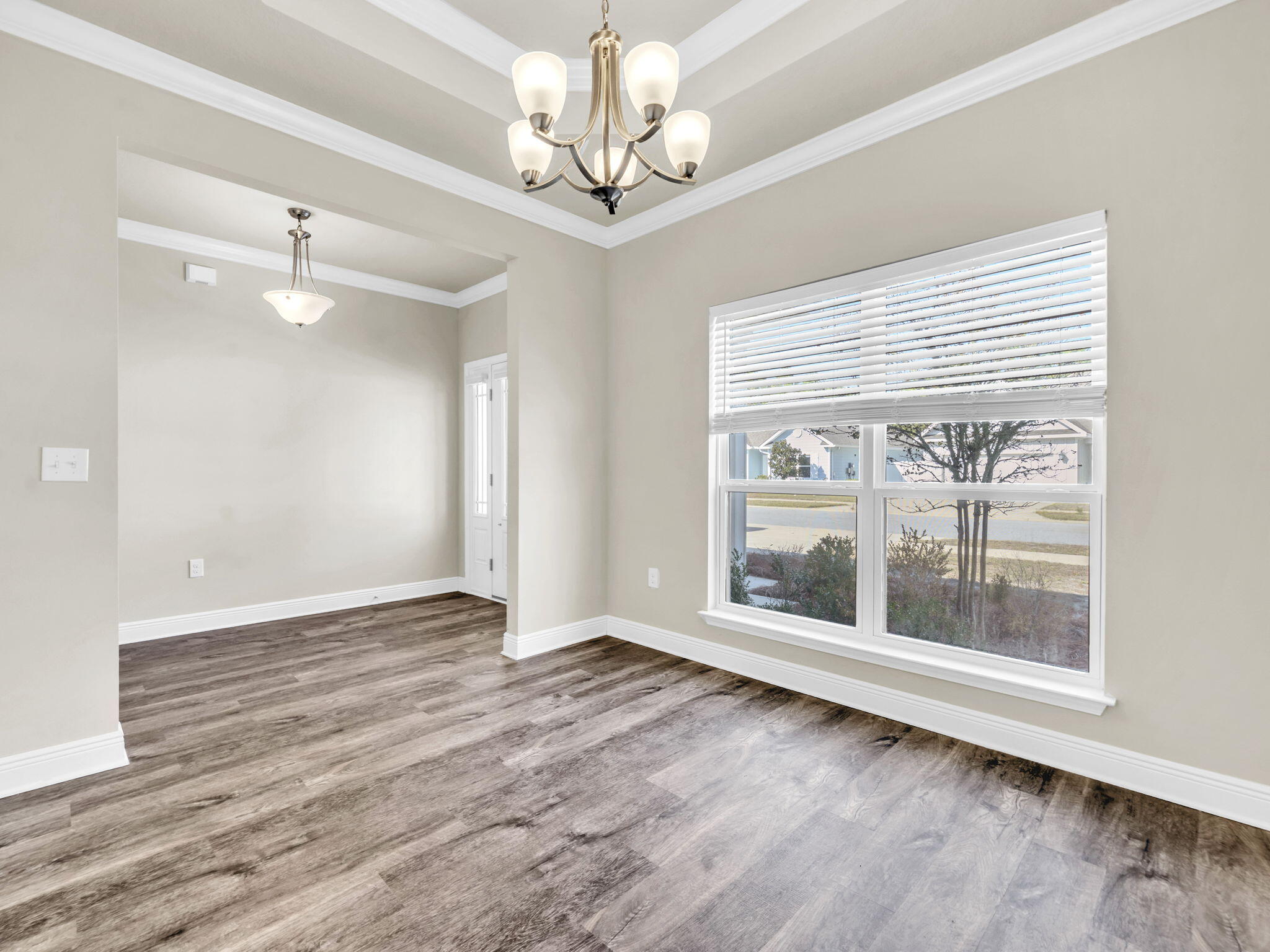 STONEGATE - Residential