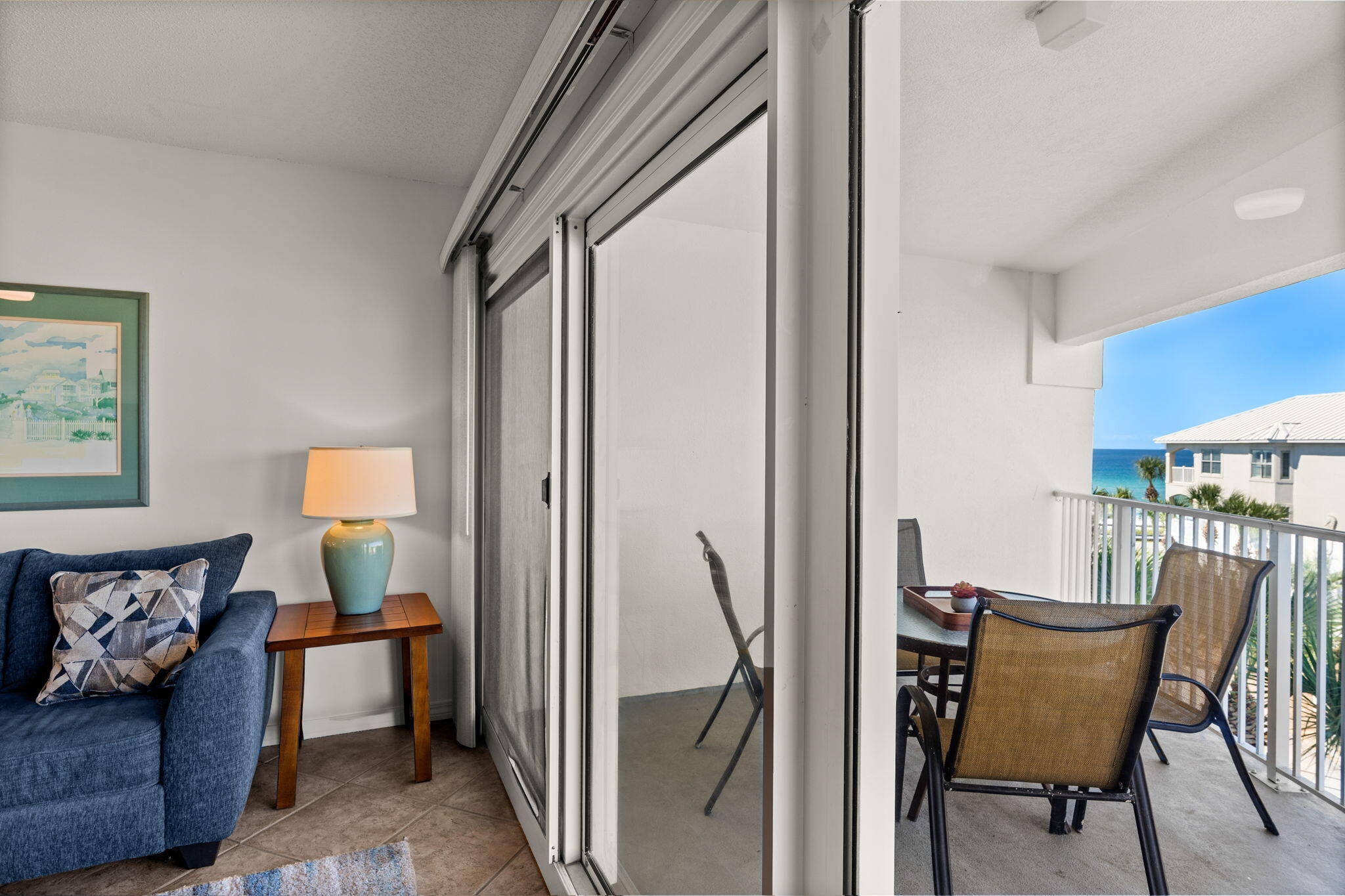 MARAVILLA CONDO 1 - Residential