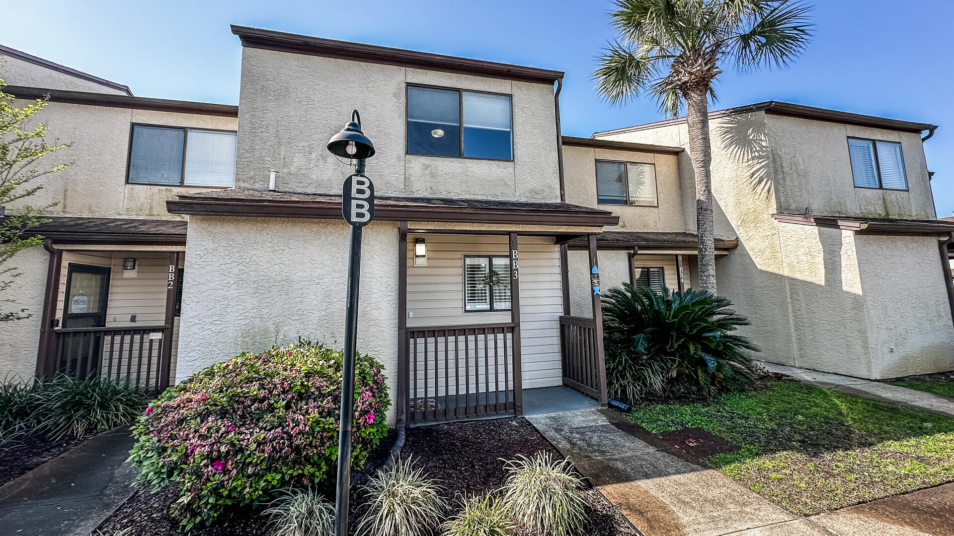 PORTSIDE CONDO - Residential