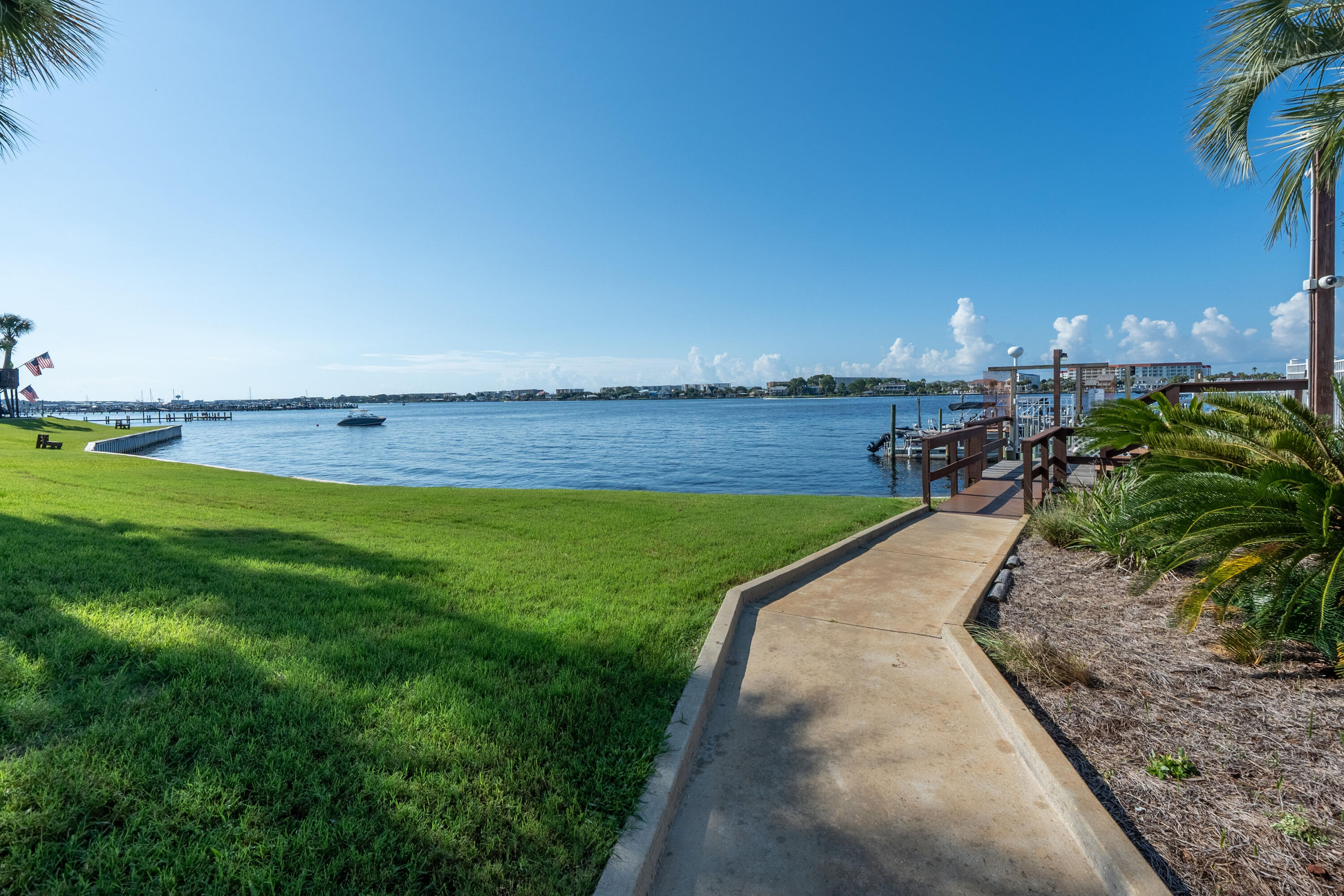 FOUNTAINHEAD CONDO - Residential