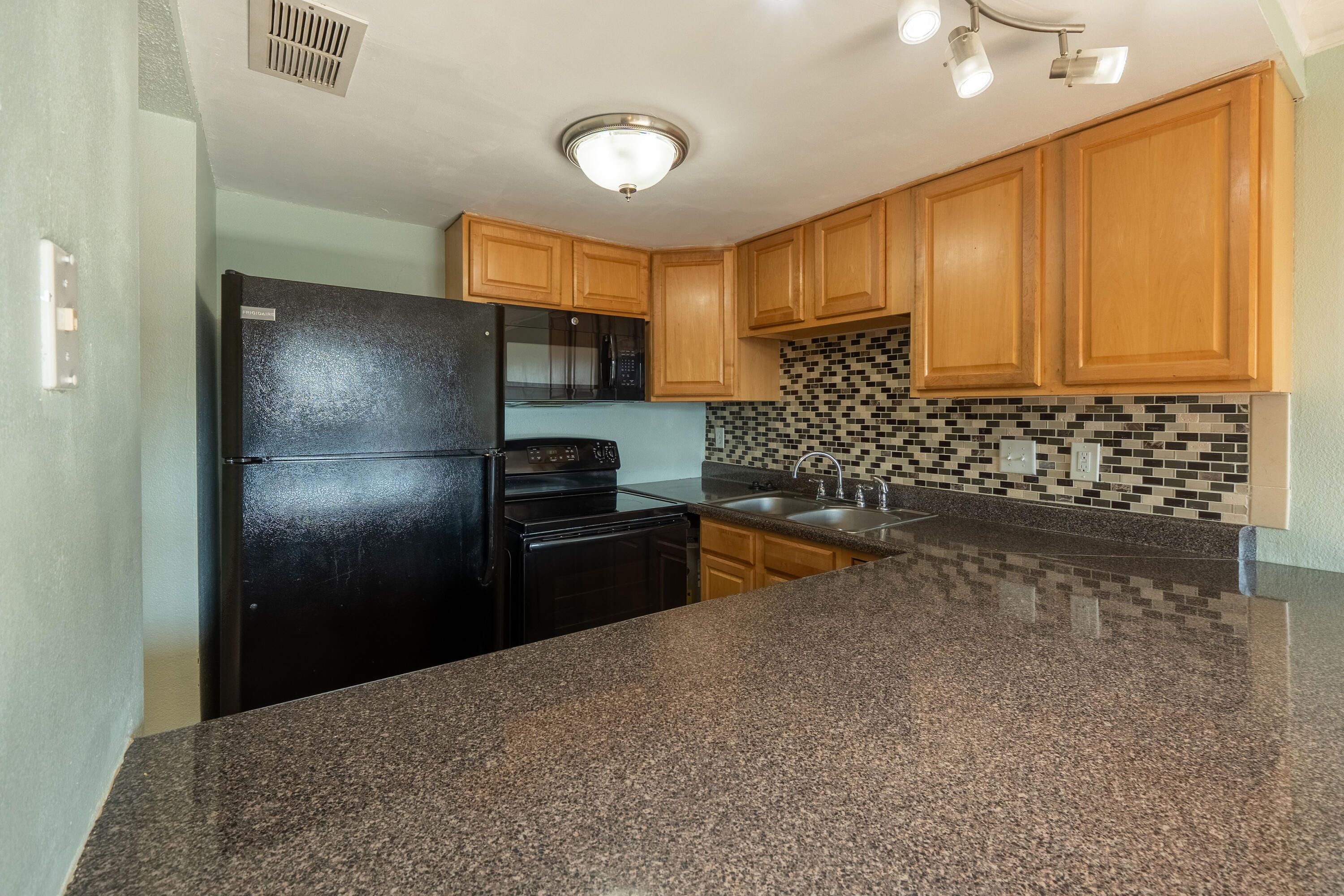 FOUNTAINHEAD CONDO - Residential