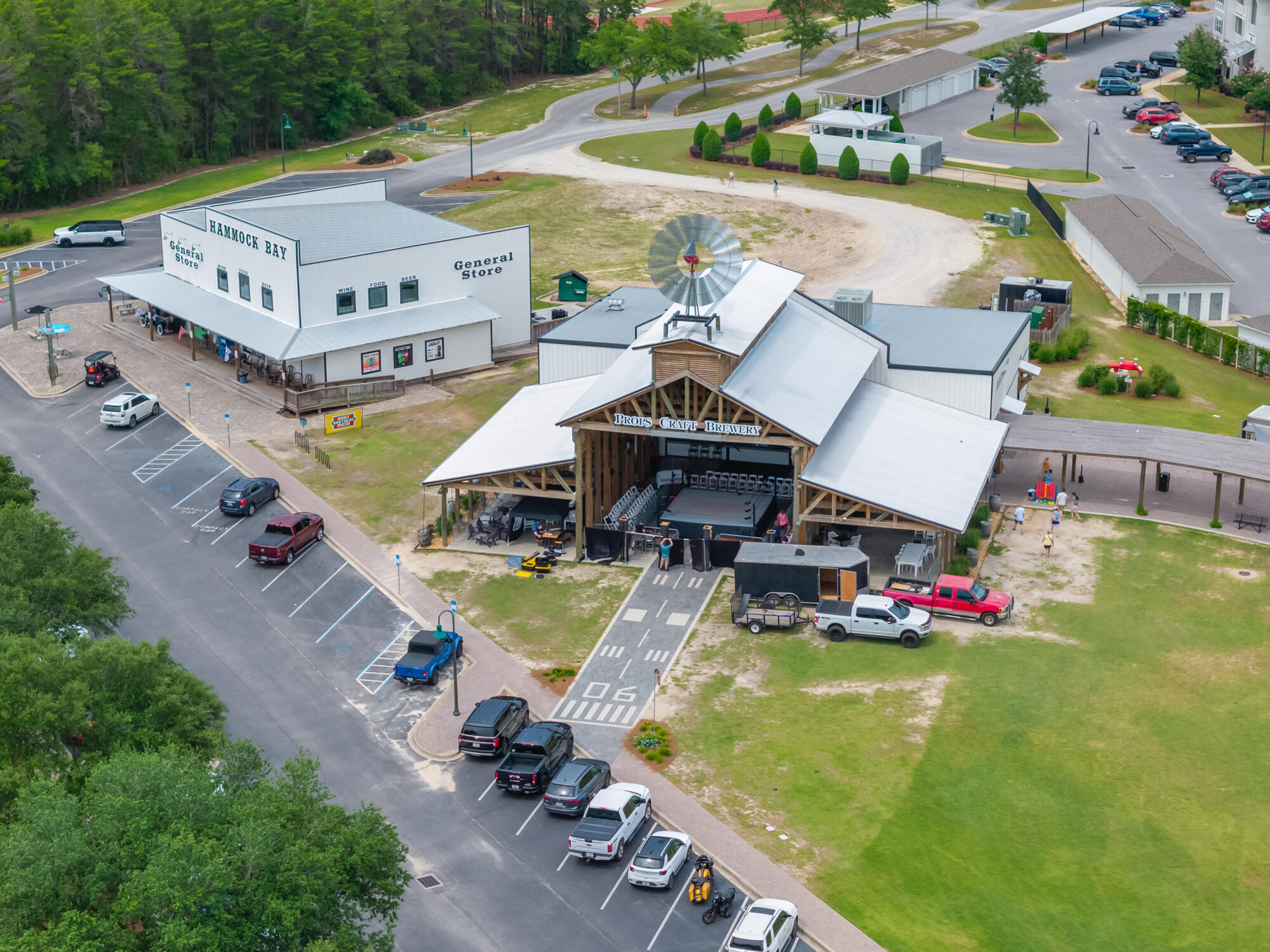 HAMMOCK BAY - Residential