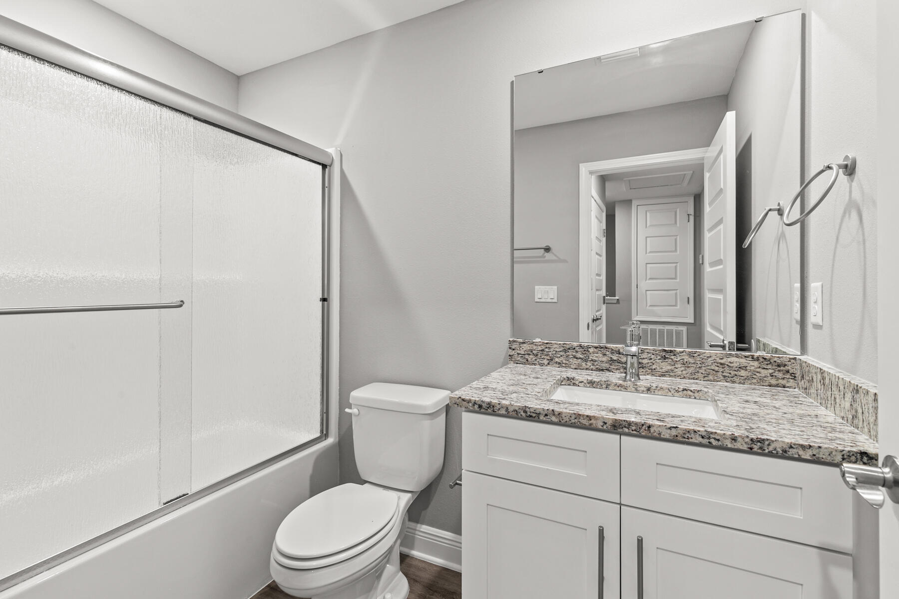 Vicki Leigh T/H - Residential