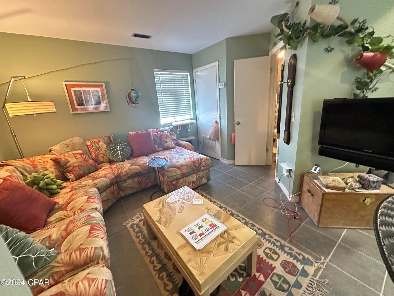SAND CASTLE VILLAS CONDO - Residential