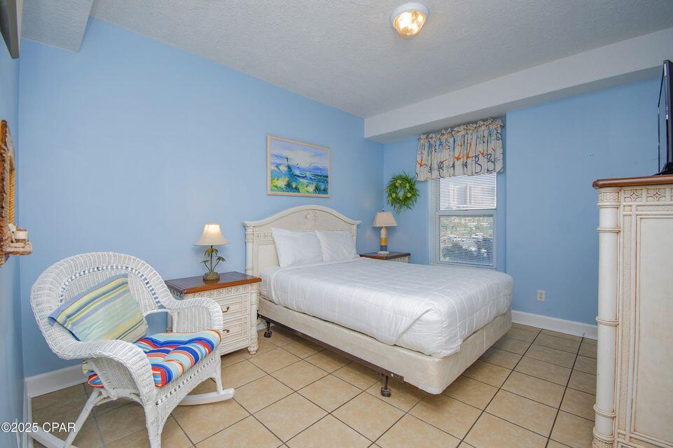 Twin Palms Resort - Residential